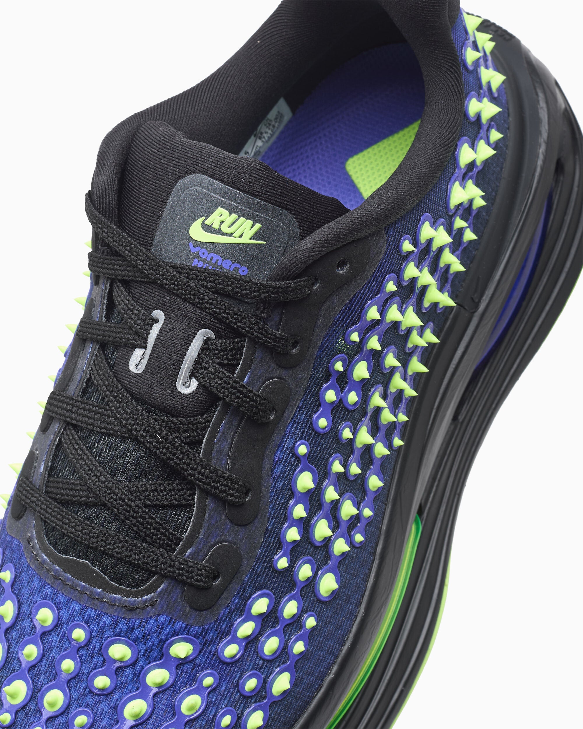 Sneakers Nike Vomero Premium QS "Black Volt Glow" - IR2168-002
