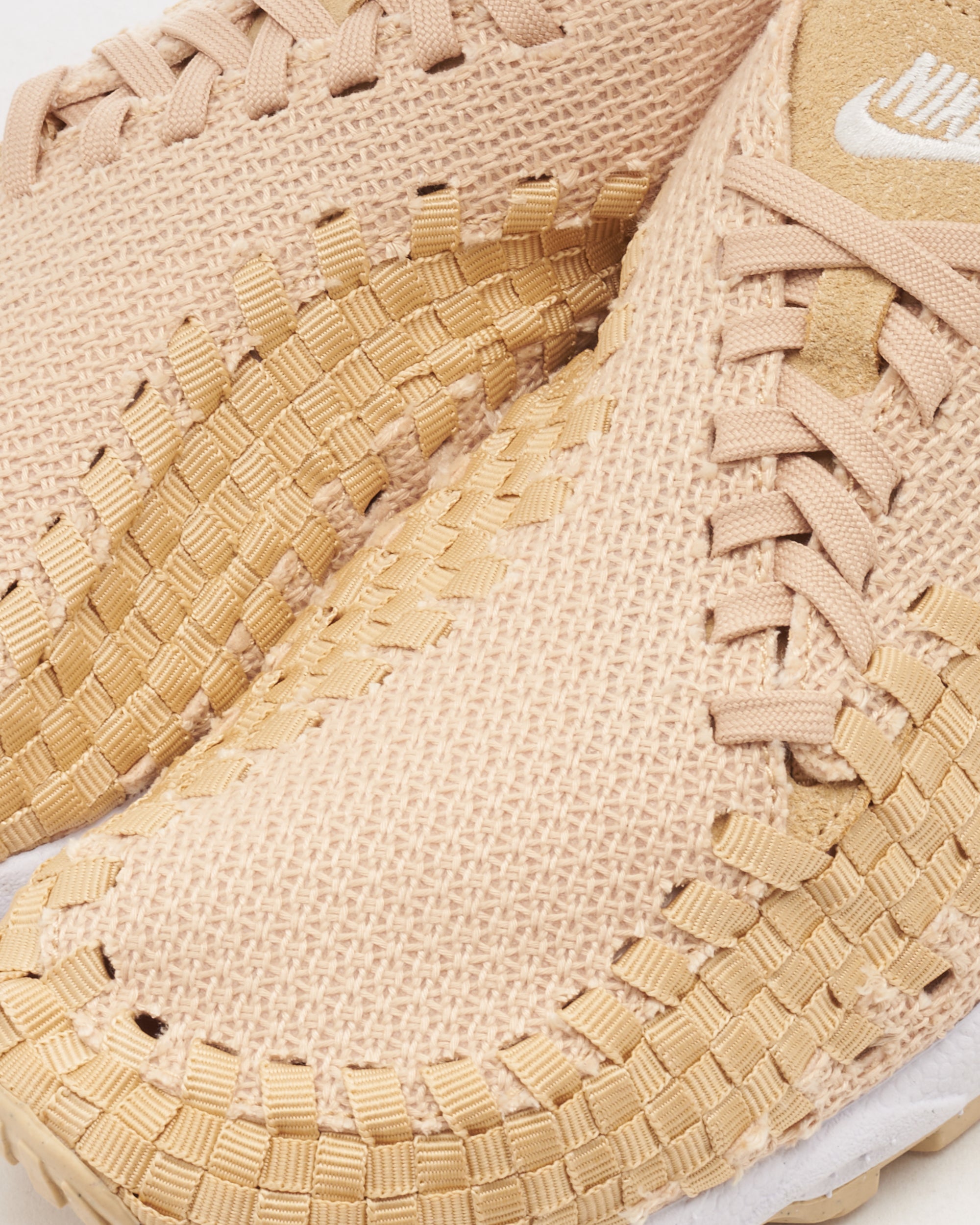 Nike Women's Air Footscape Woven