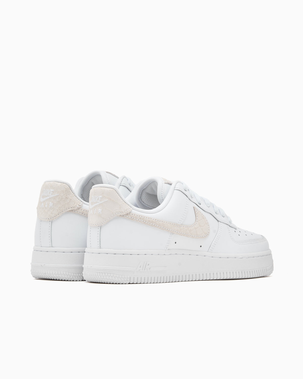 Sneakers Nike Women's Air Force 1 '07 - IZ8908-100