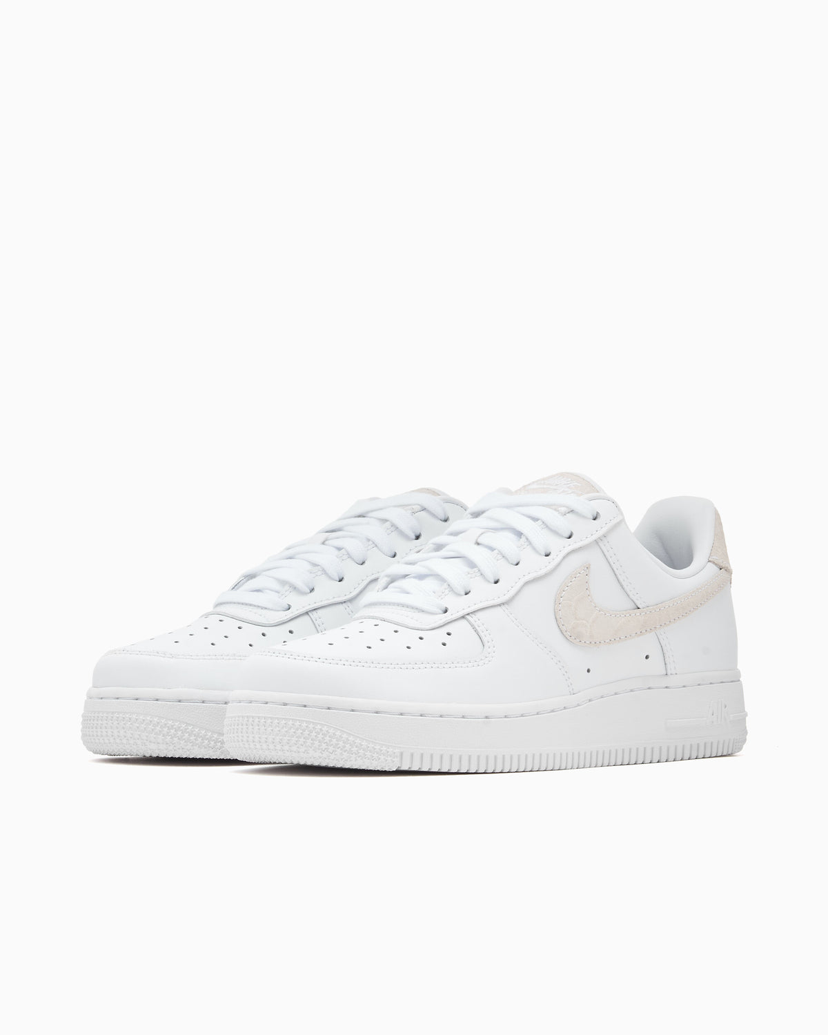Sneakers Nike Women's Air Force 1 '07 - IZ8908-100