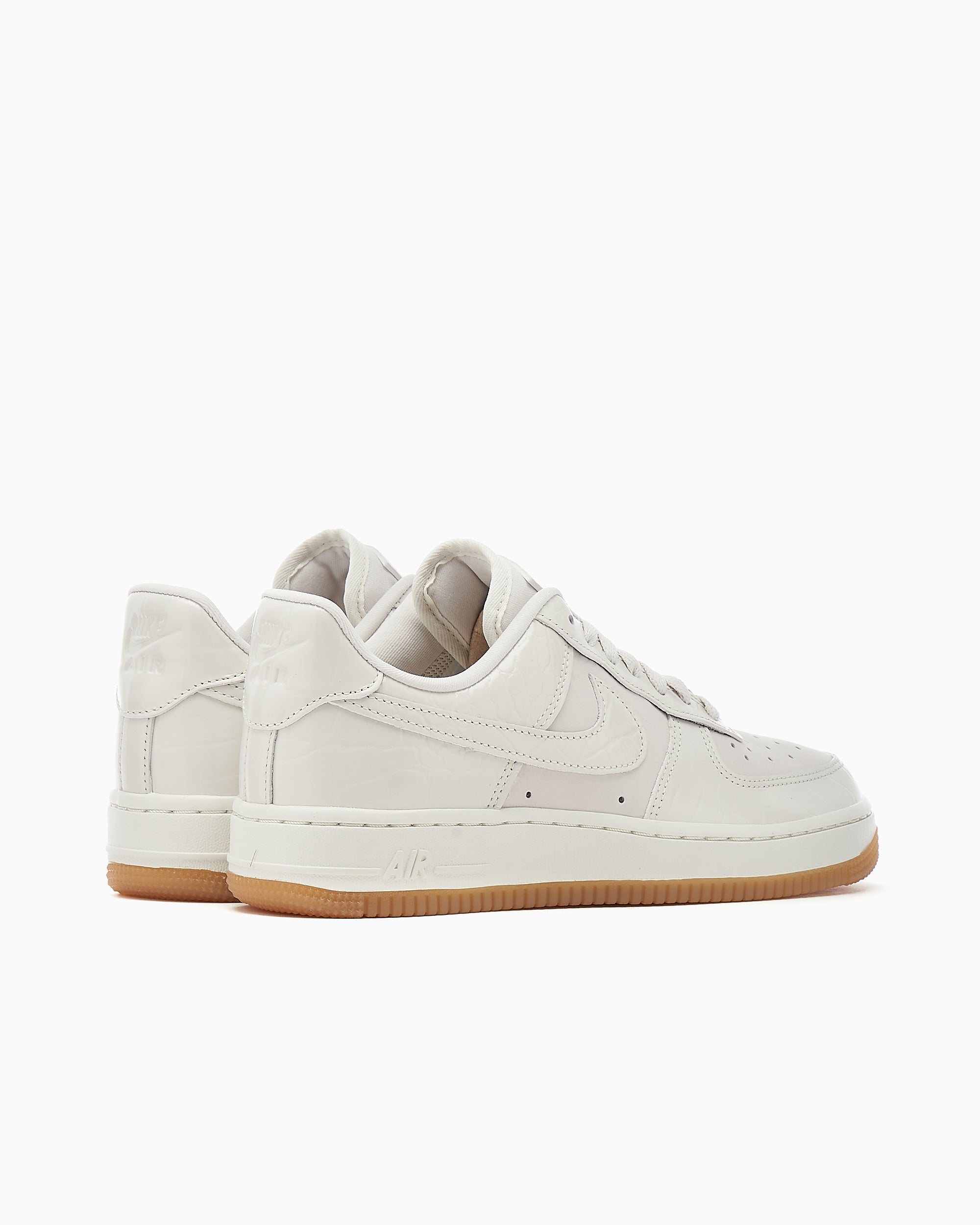 Nike Women's Air Force 1 '07 LX 