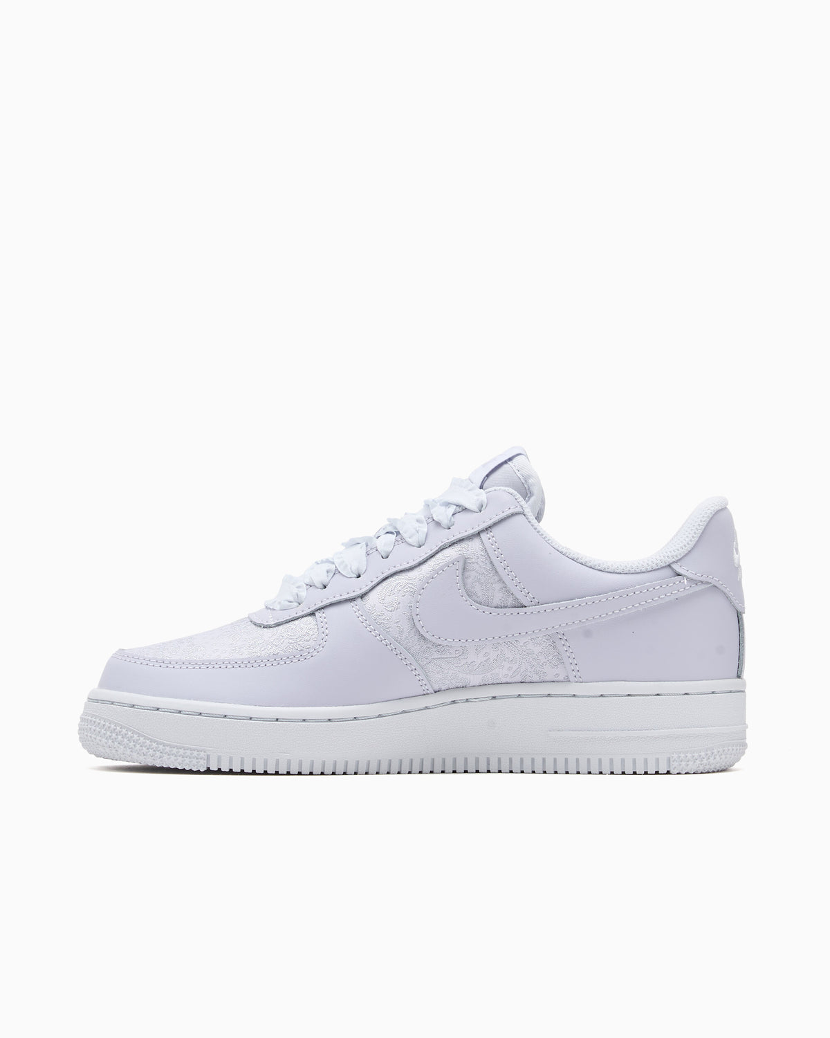 Sneakers Nike Women's Air Force 1 '07 SE Ribbon Laces "Ghost" - IX5099-001