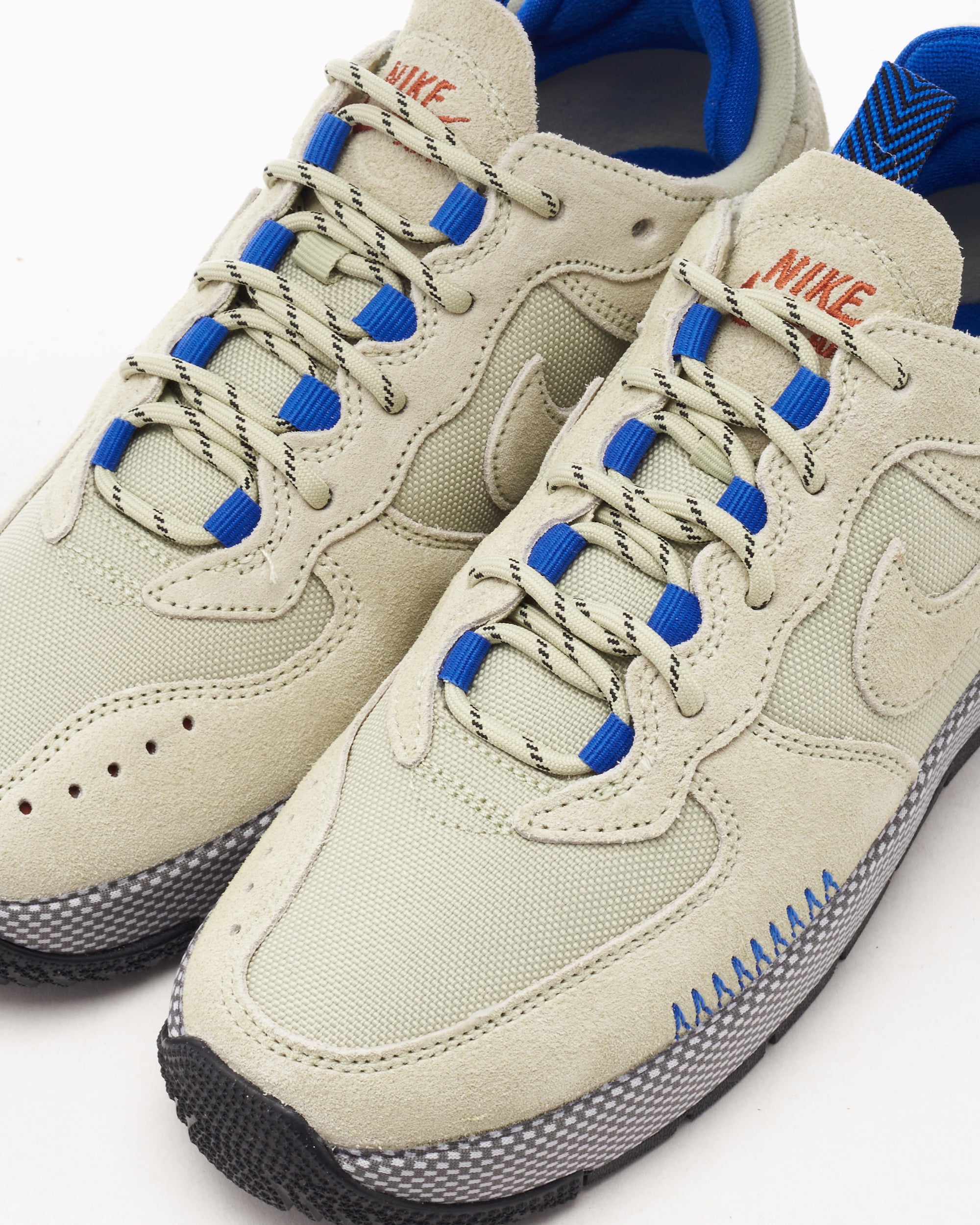Nike Women's Air Force 1 Wild