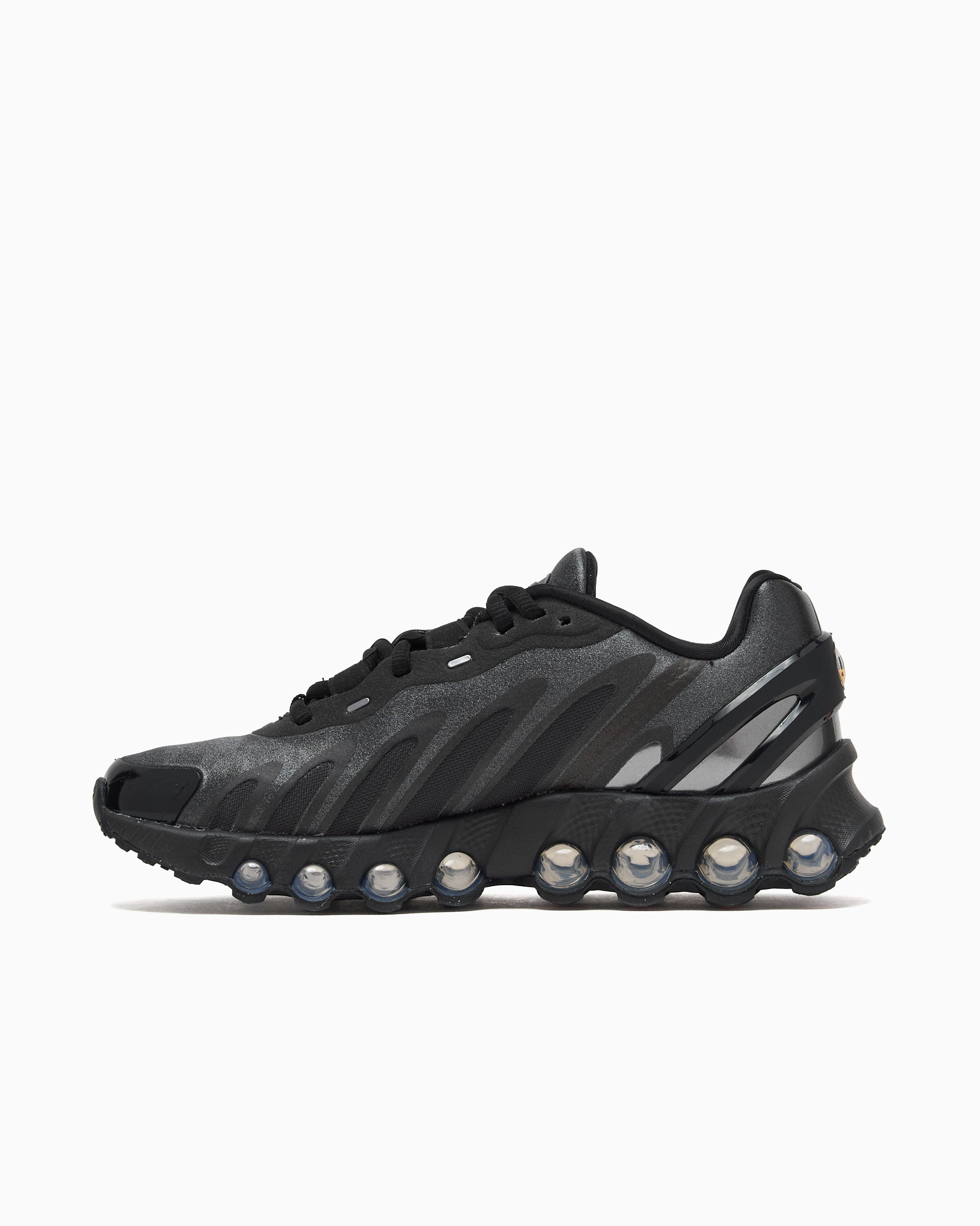 Nike Women's Air Max DN8