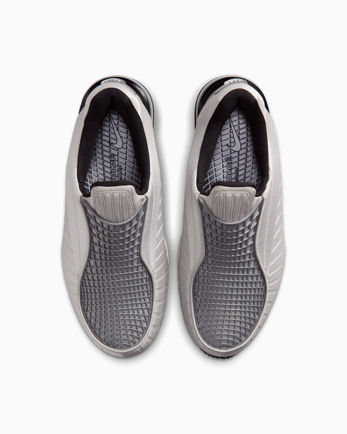 Sneakers Nike Women's Air Max Dolce "Metallic Silver" - IB4527-001