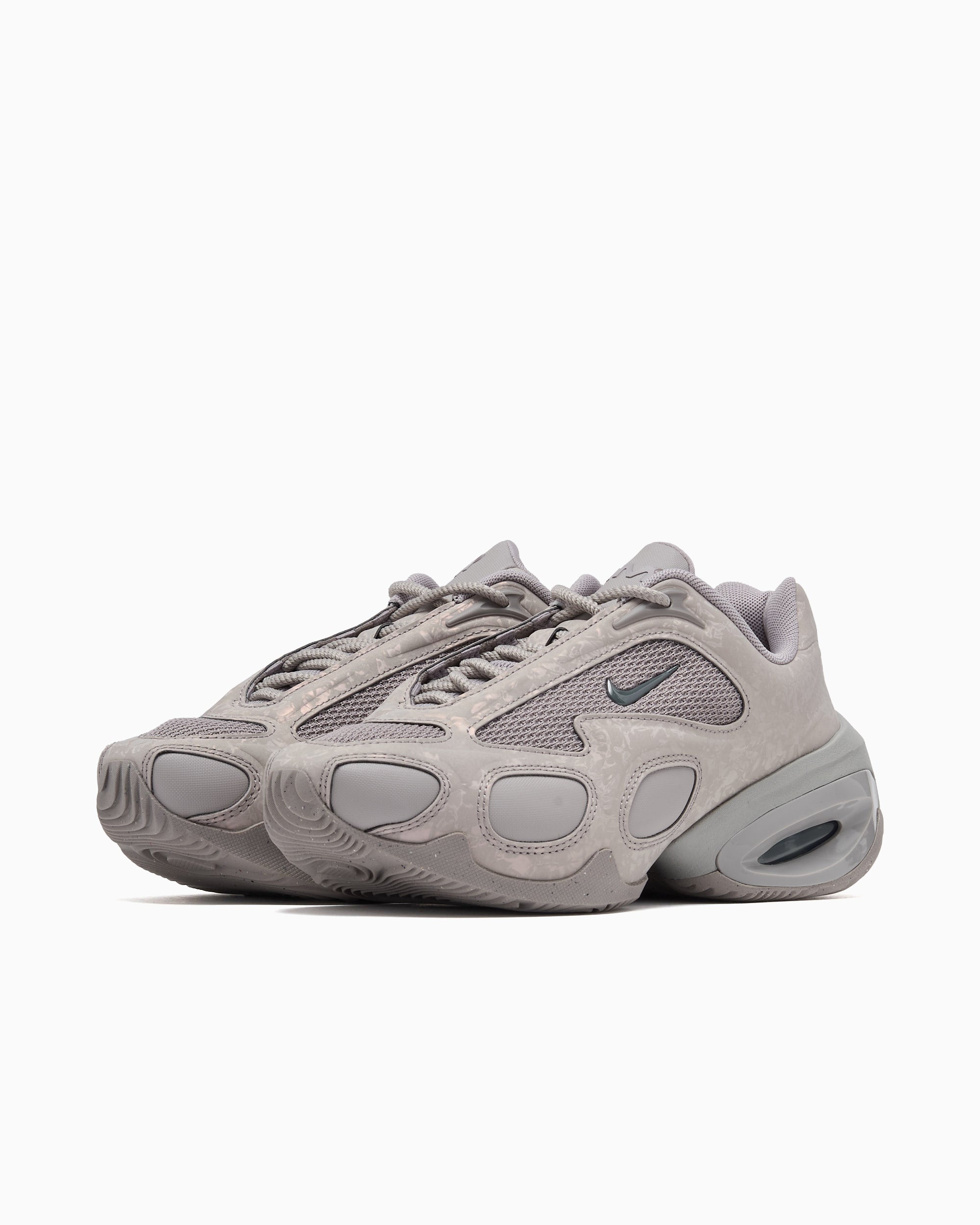 Nike Women's Air Max Muse SE