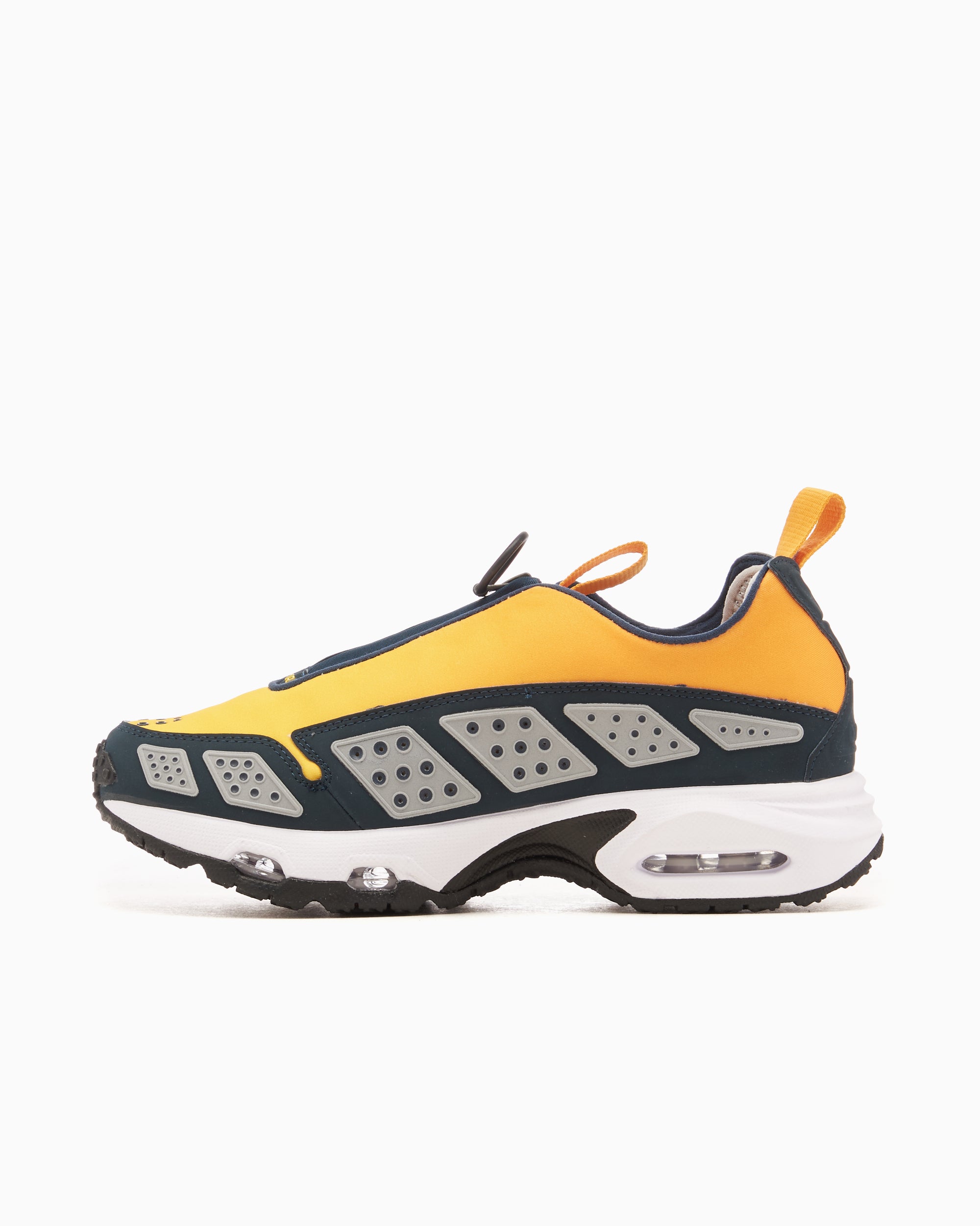Nike Women's Air Max SNDR 