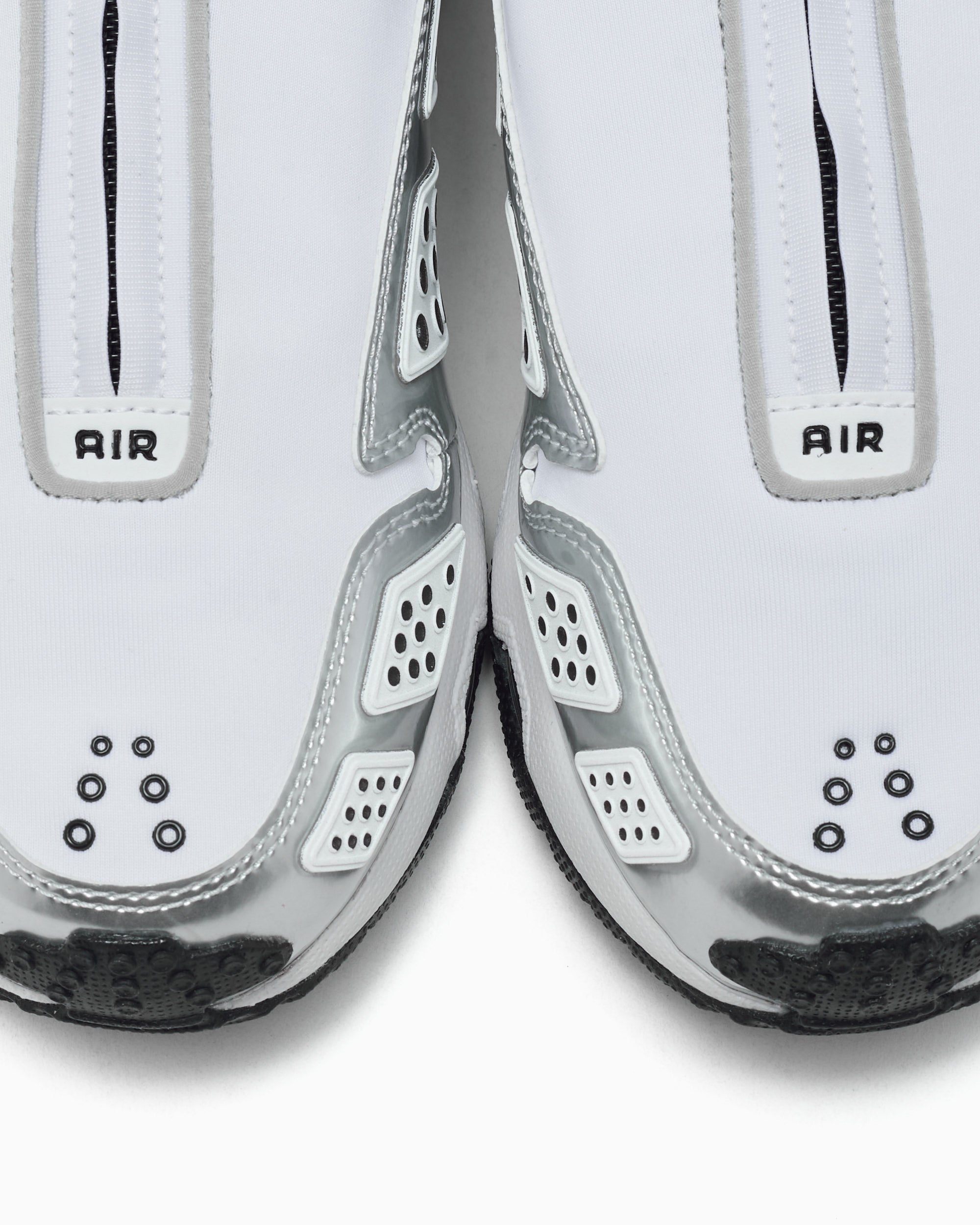 Nike Women's Air Max SNDR SE 