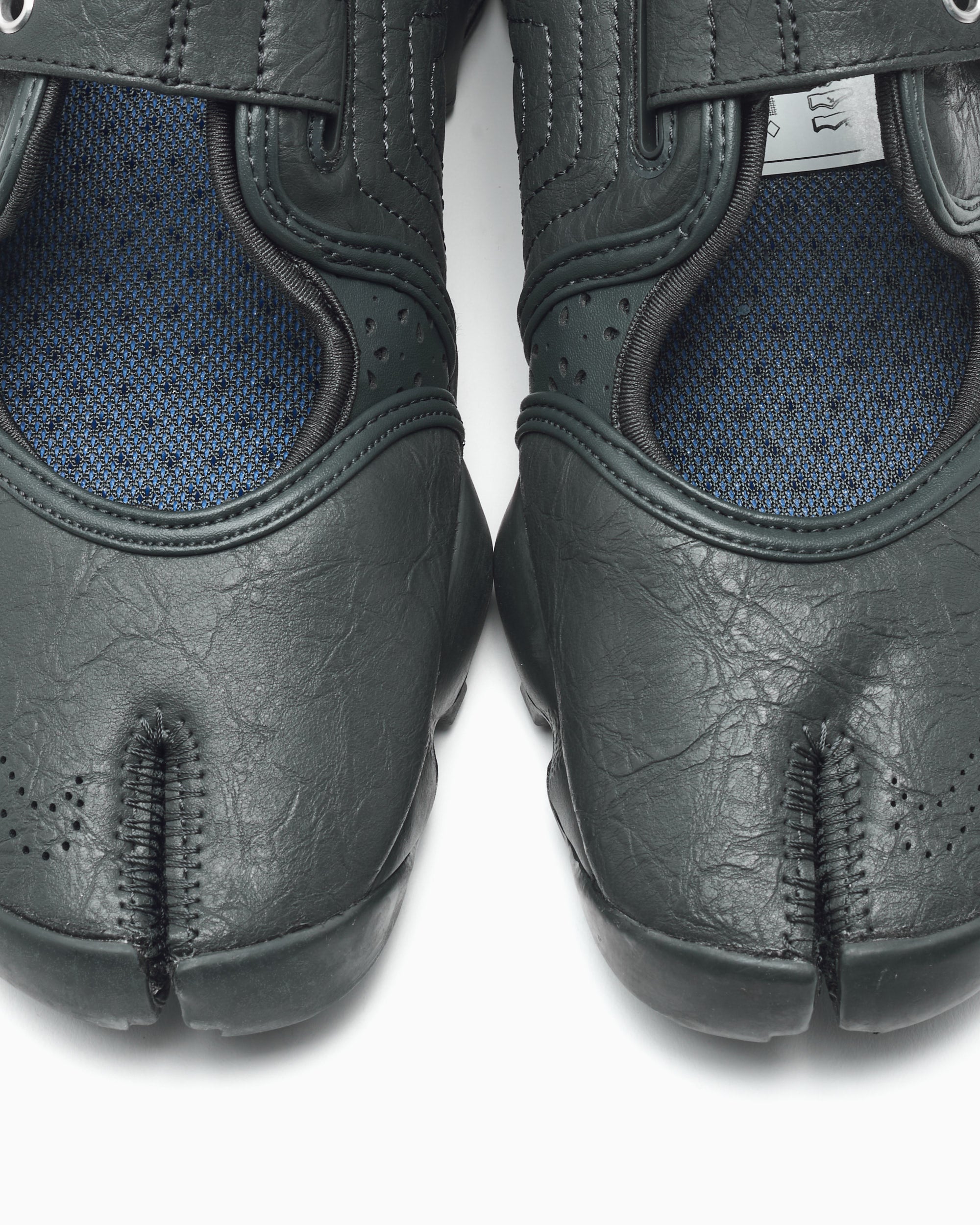 Nike Women's Air Rift Leather