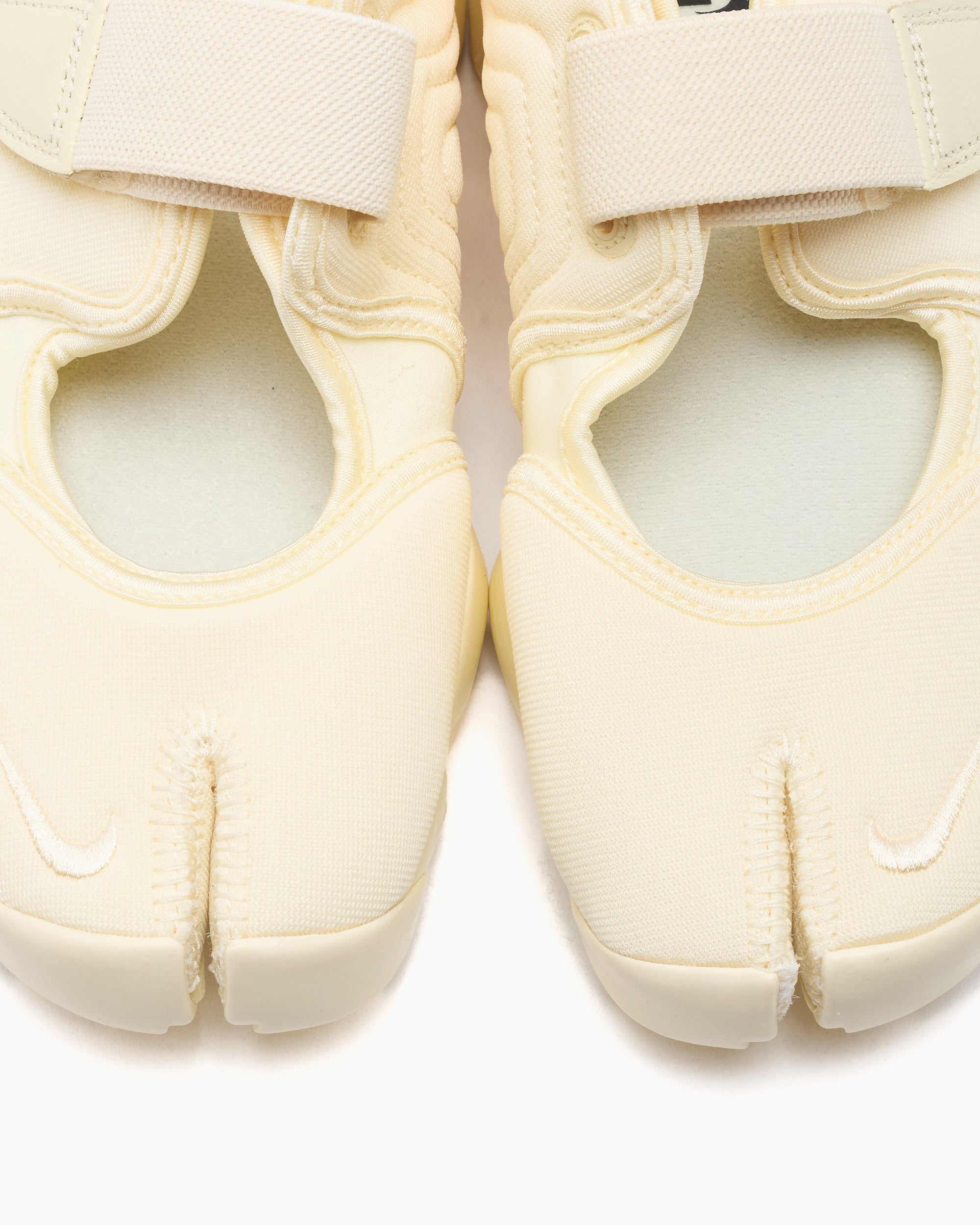 Sneakers Nike Women's Air Rift Neo - IV6058-700