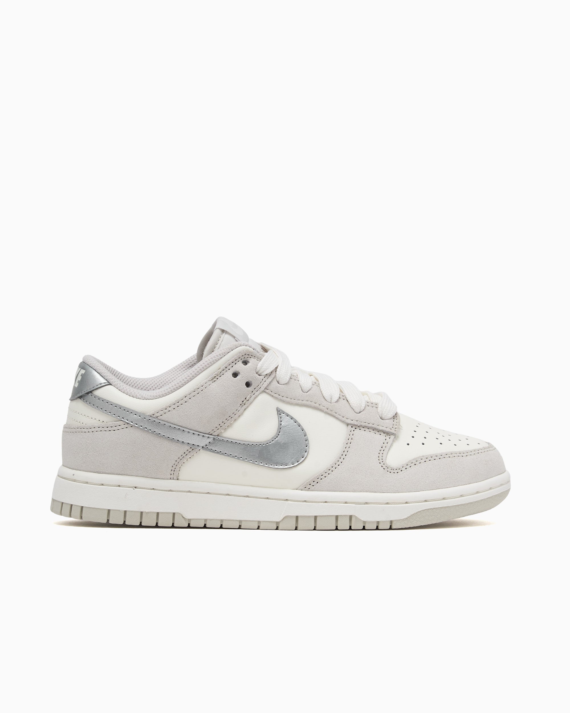 Sneakers Nike Women's Dunk Low - II7651-133