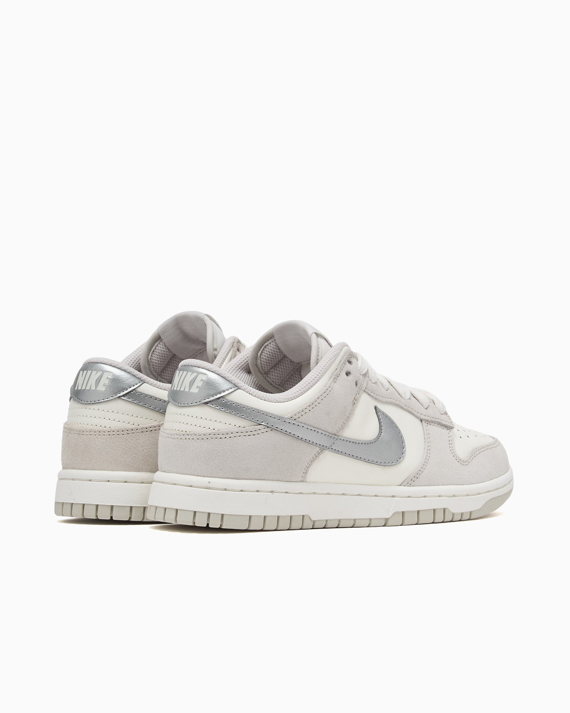 Nike Women's Dunk Low