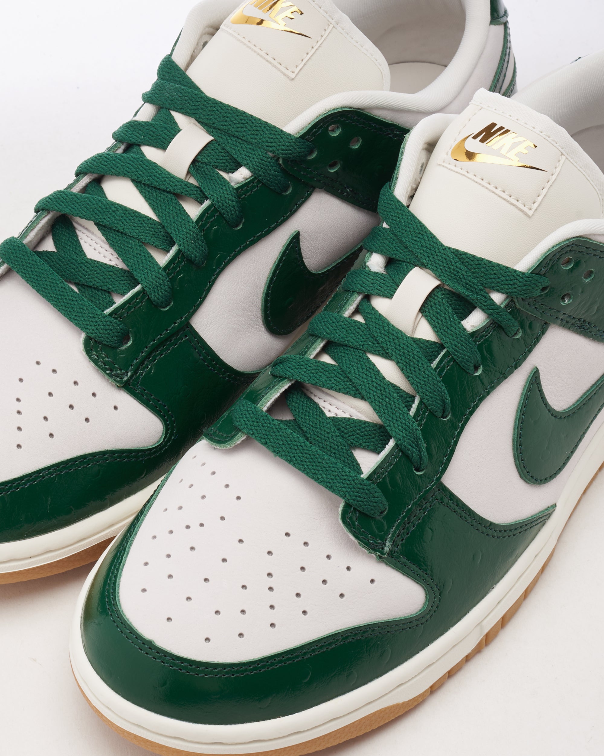 Nike Women's Dunk Low LX 