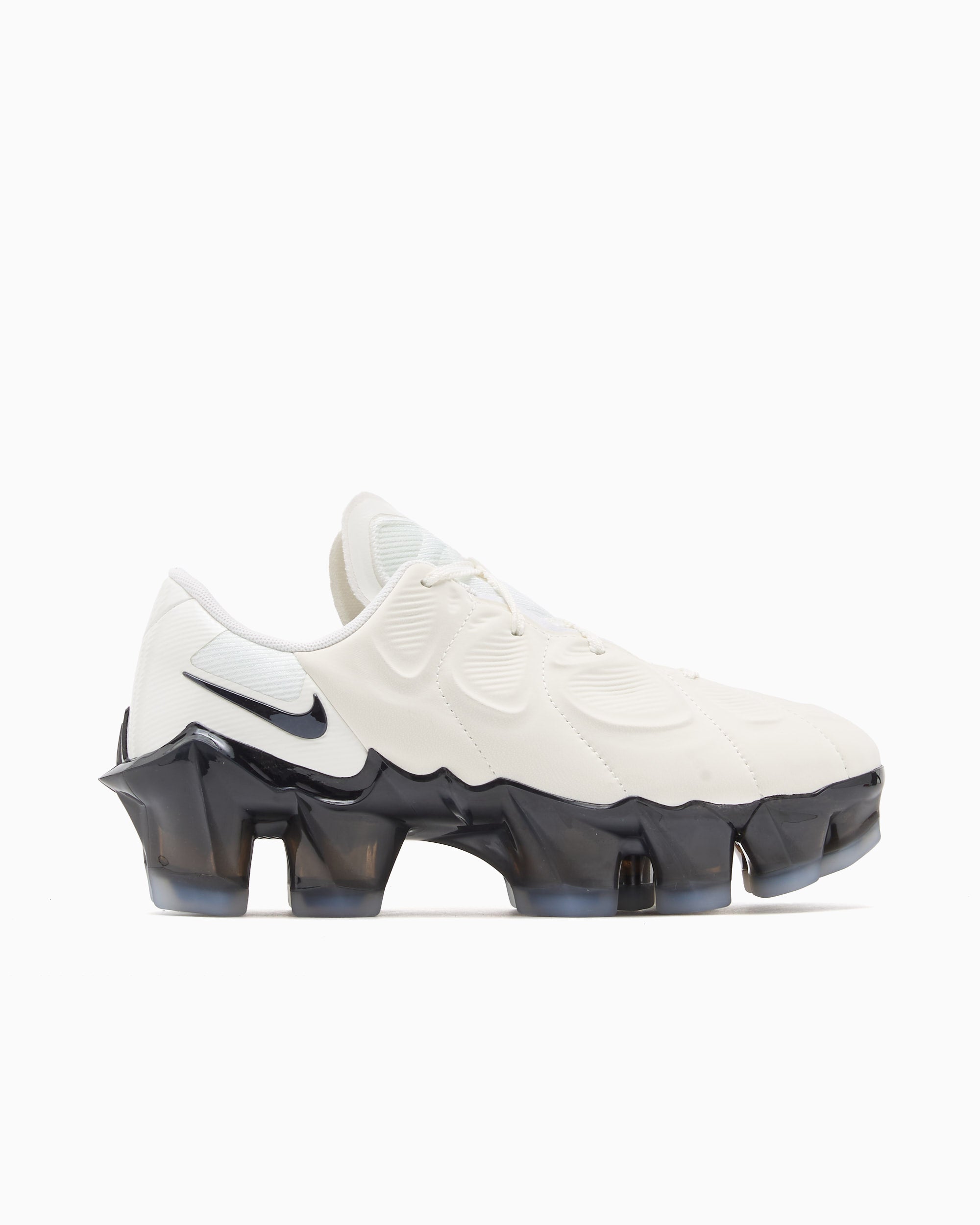 sneakers-nike-womens-first-