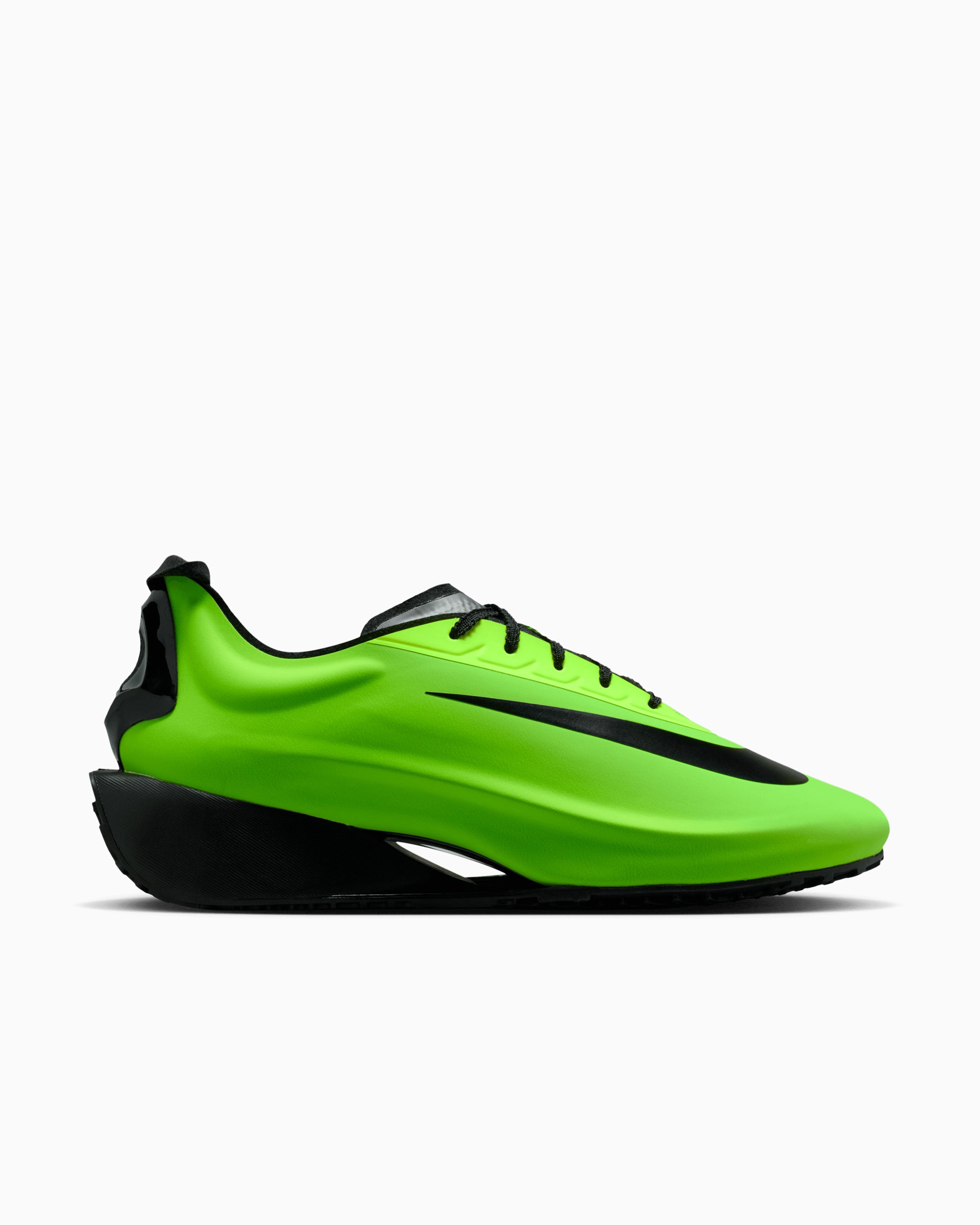 NIKEスタイルスパイク sneakers-nike-womens-first-