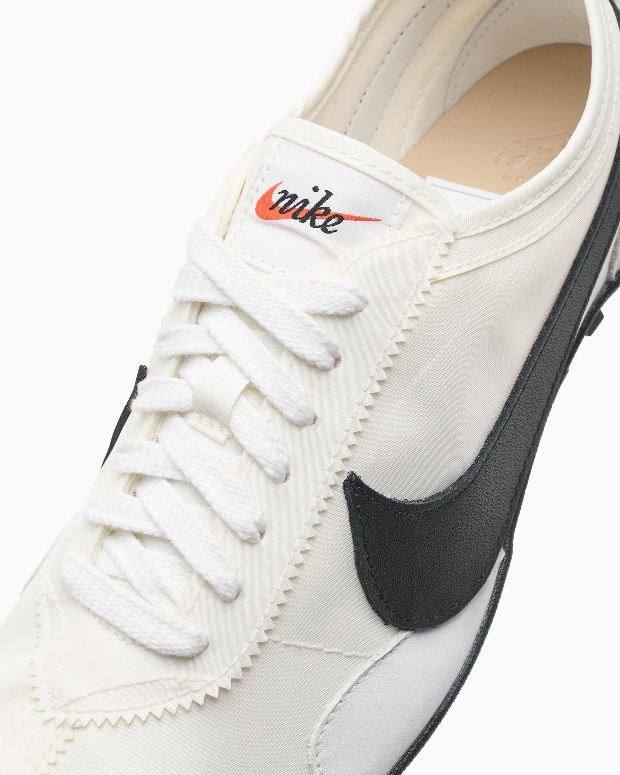 Nike Women's Moon Shoe OG