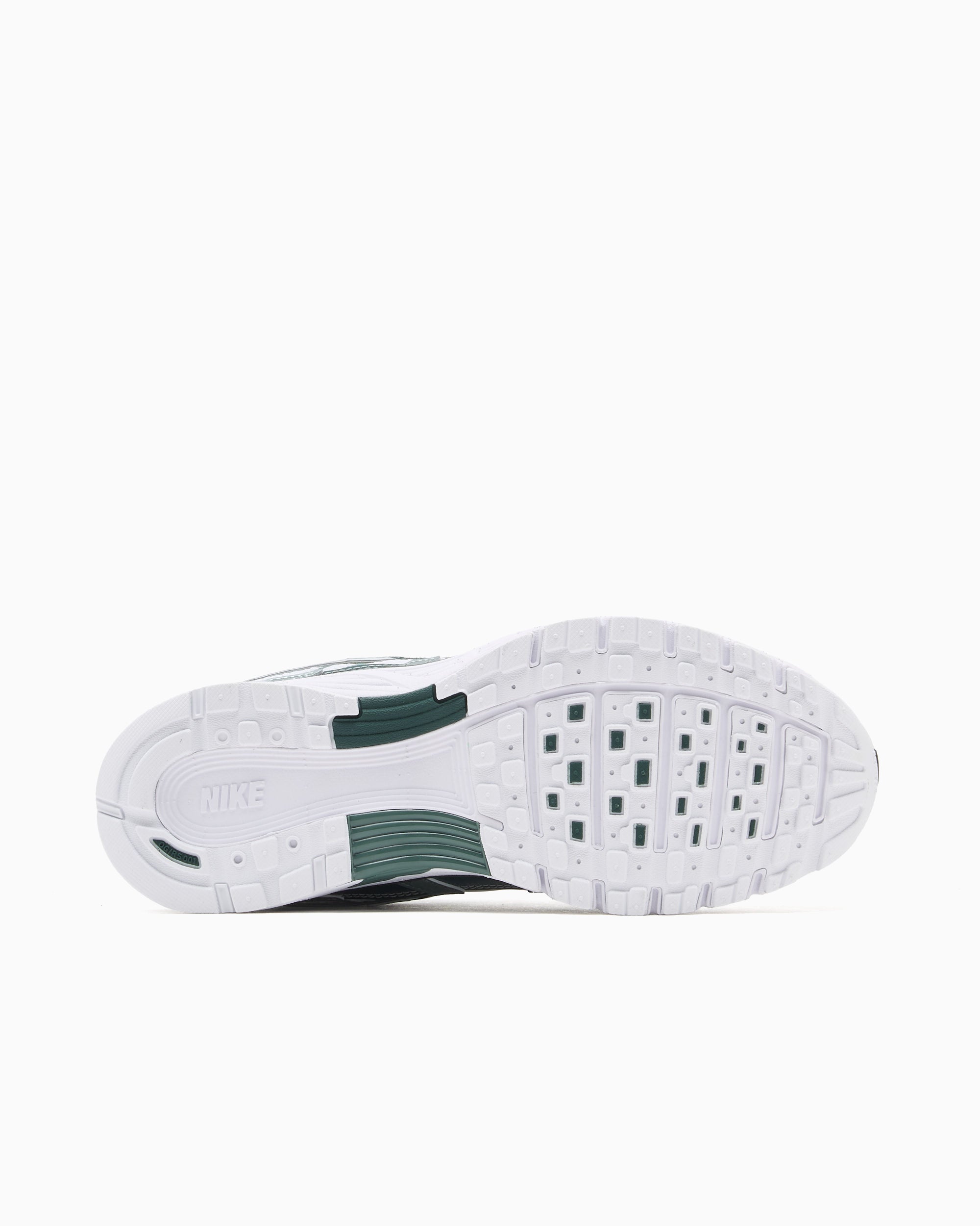 Sneakers Nike Women's P-6000 - IM9013-101