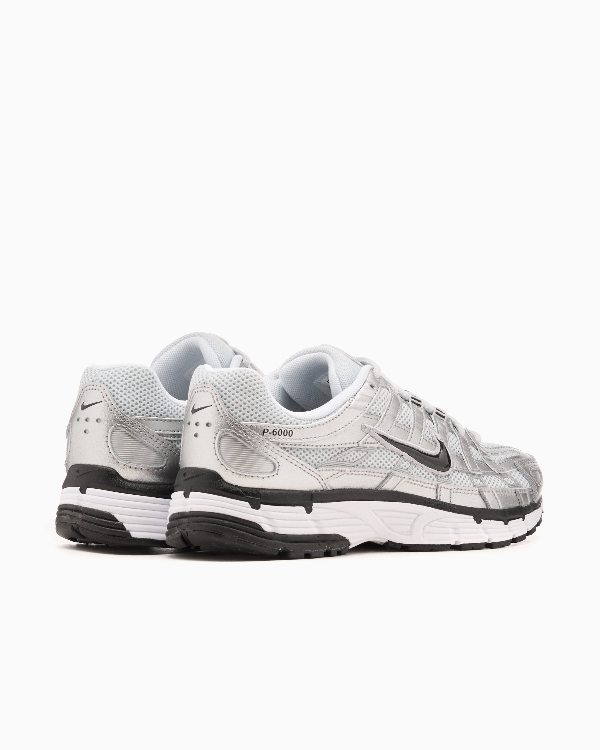 Nike Women's P-6000 