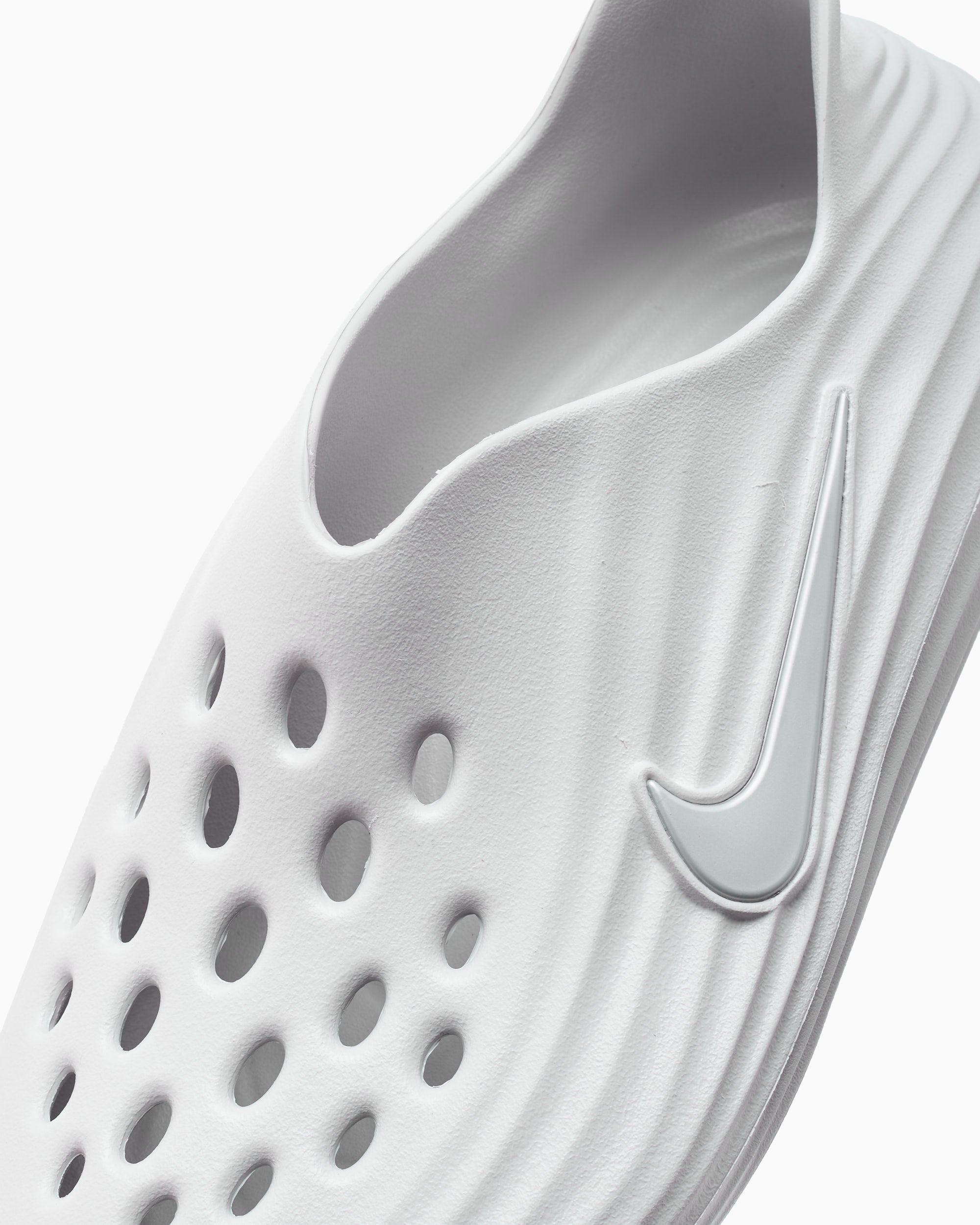 Nike Women's ReactX Rejuven8