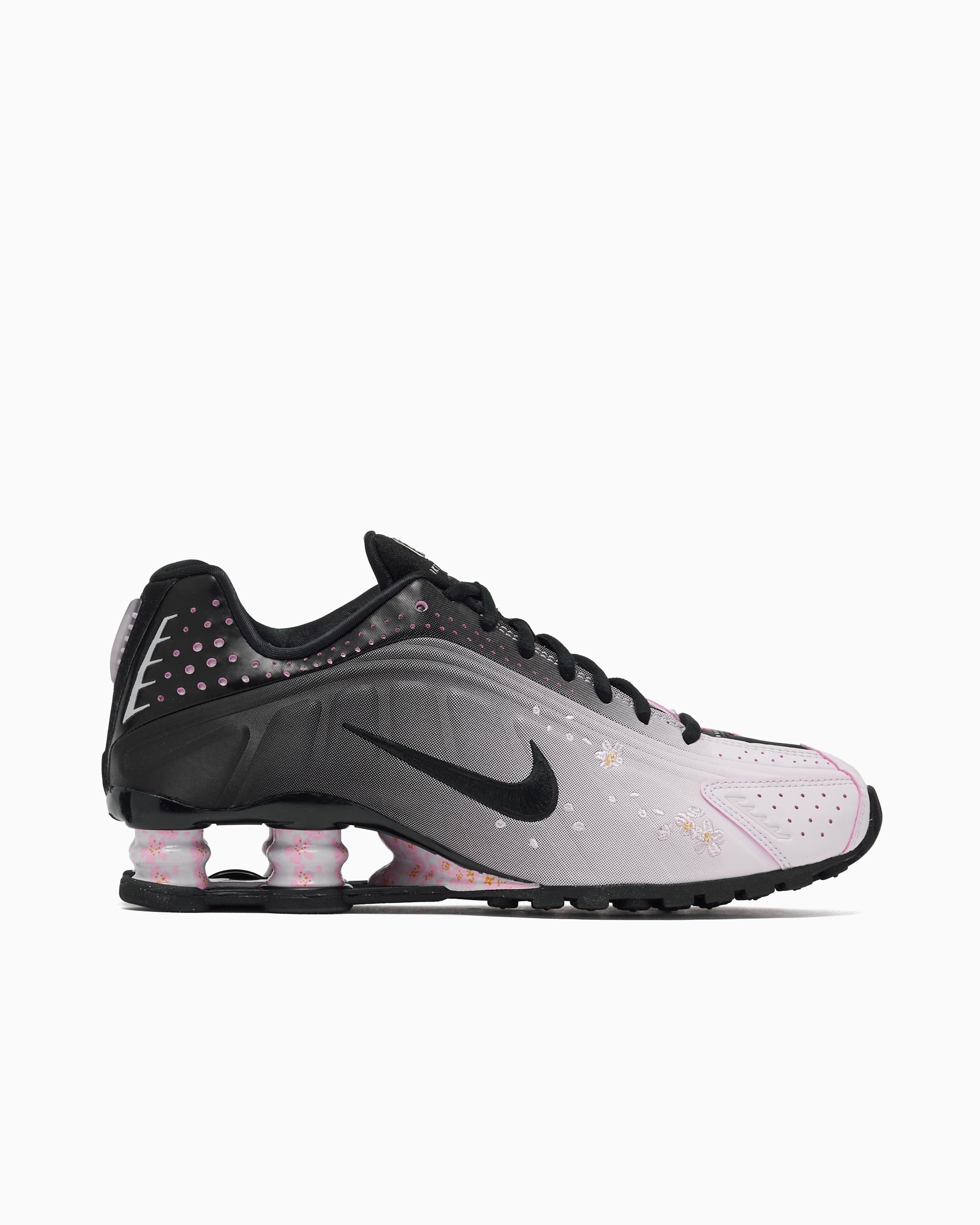 NIKE ナイキ　WMNS SHOX R4 28センチ sneakers-nike-womens-shox-r4-