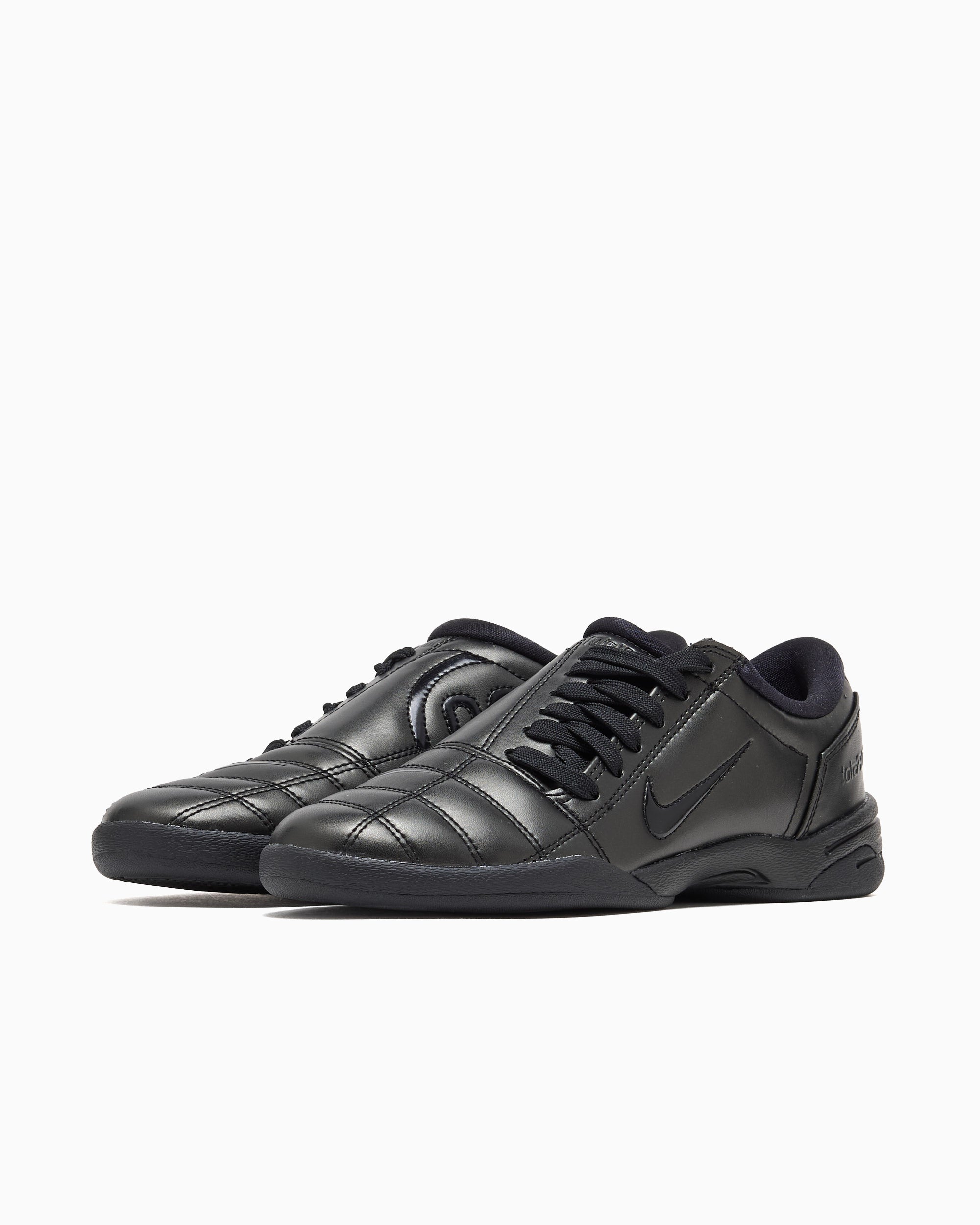 Nike Women's Total 90