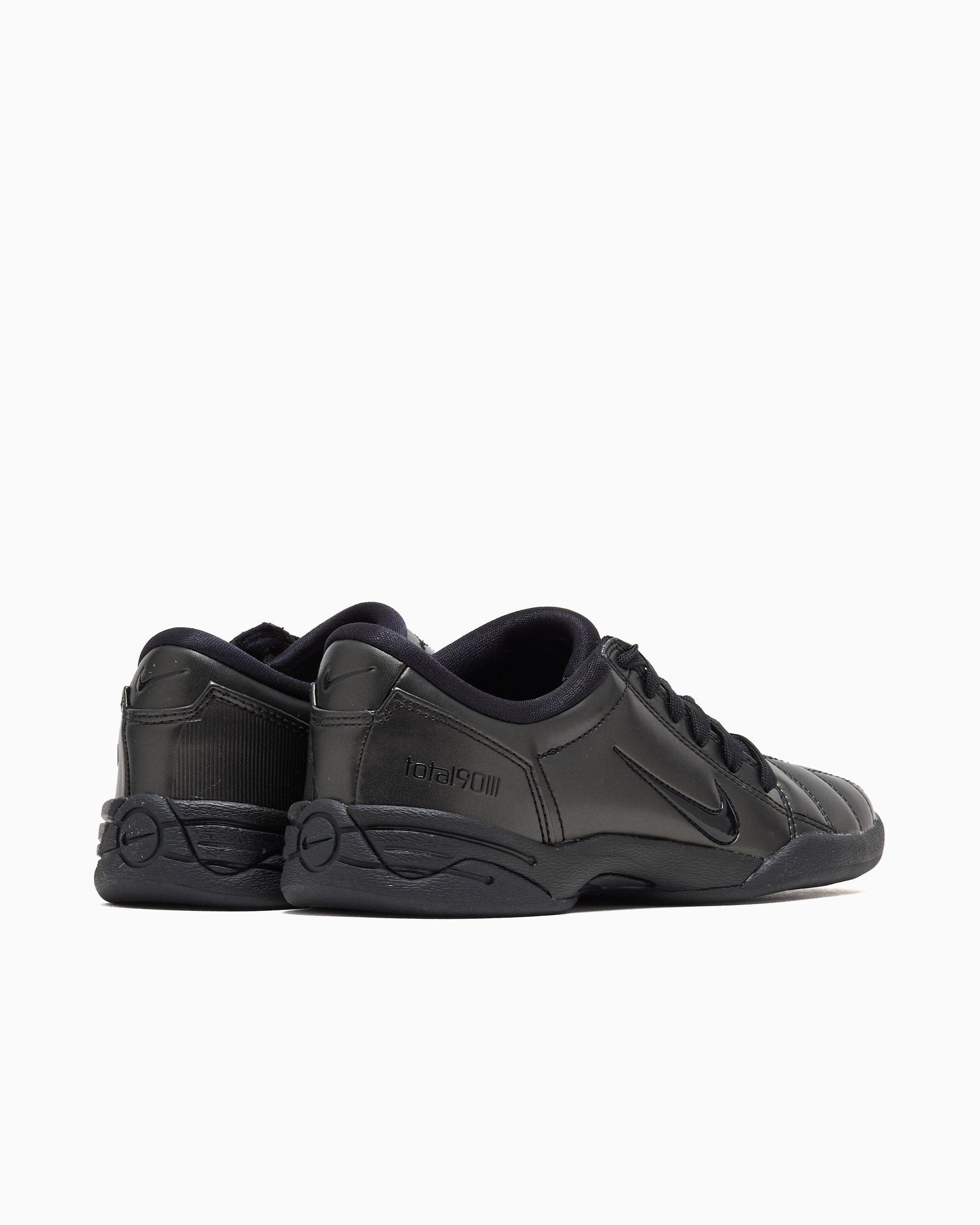 Nike Women's Total 90