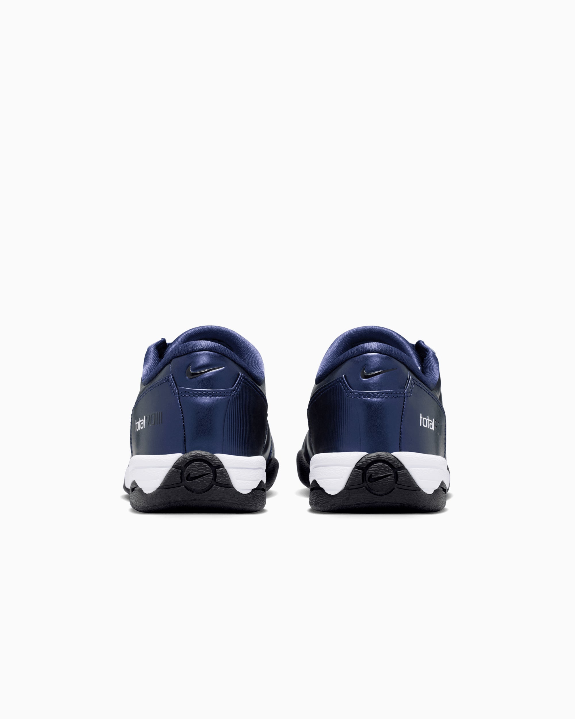 Nike Women's Total 90
