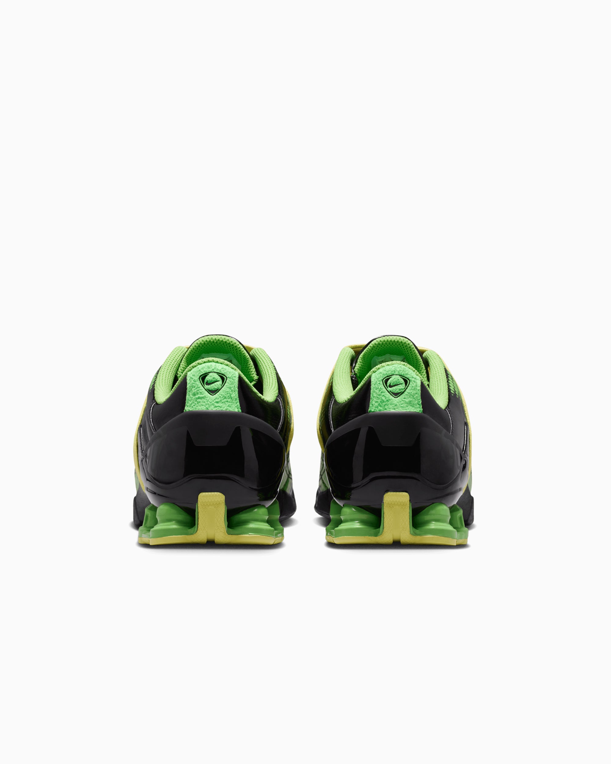 Sneakers Nike Women's Total 90 Shox Magia - IR8176-002