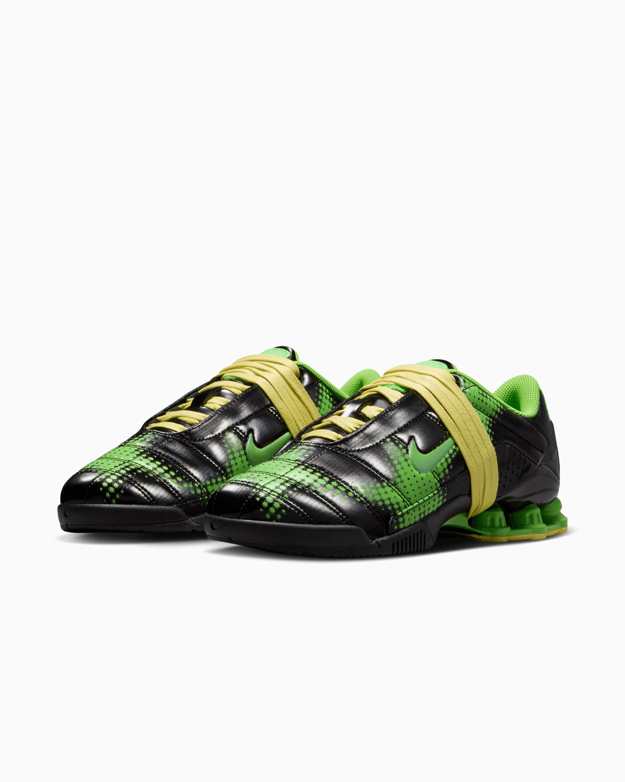 Sneakers Nike Women's Total 90 Shox Magia - IR8176-002