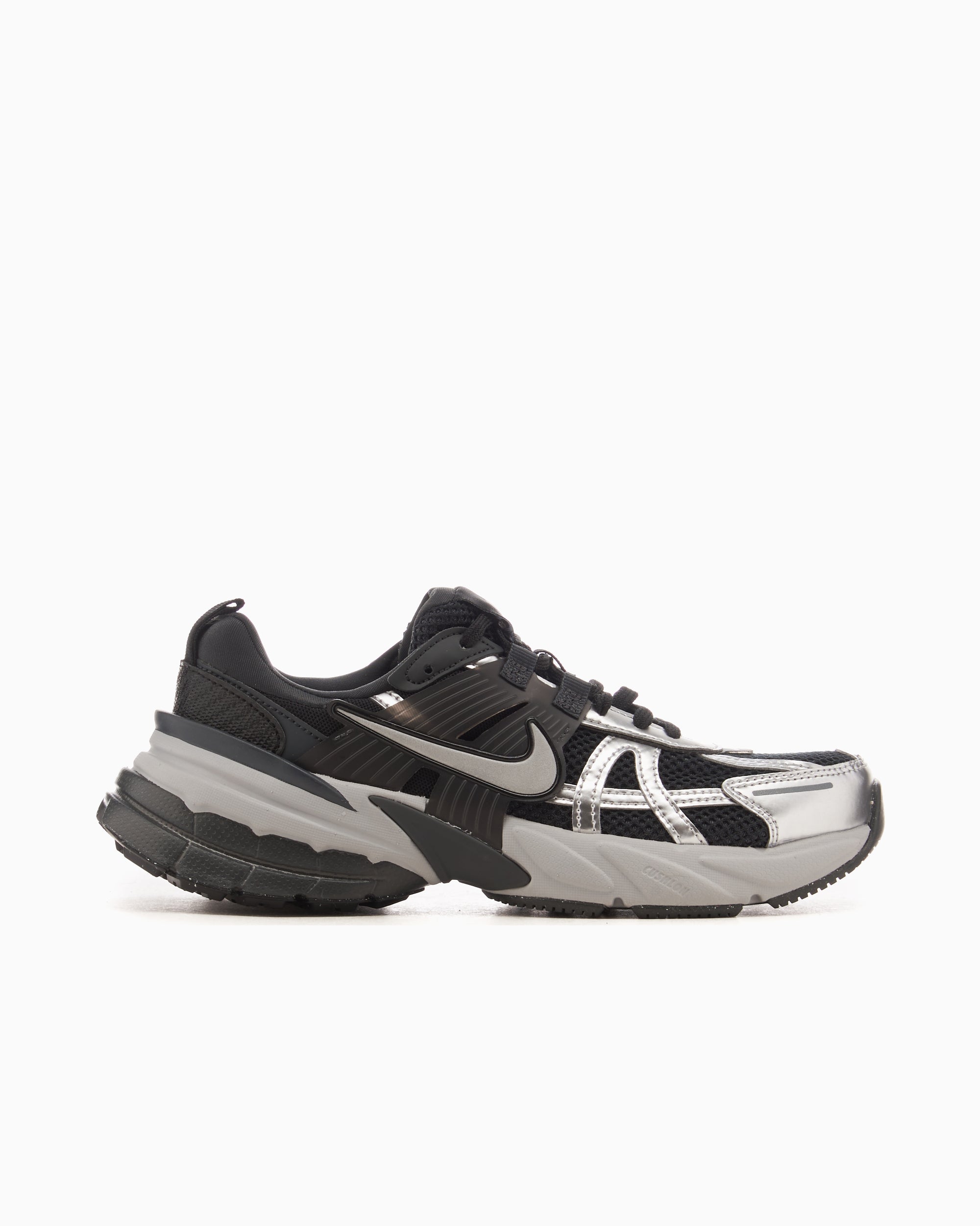 sneakers-nike-womens-v2k-run-