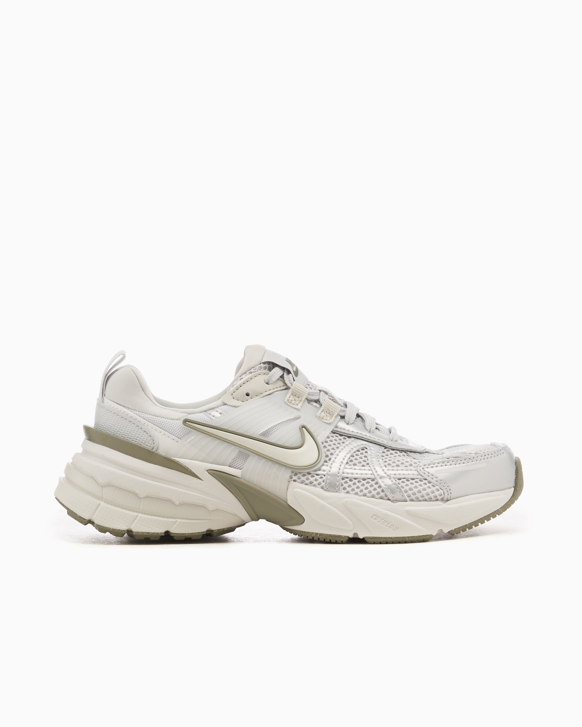 Nike Women's V2K Run