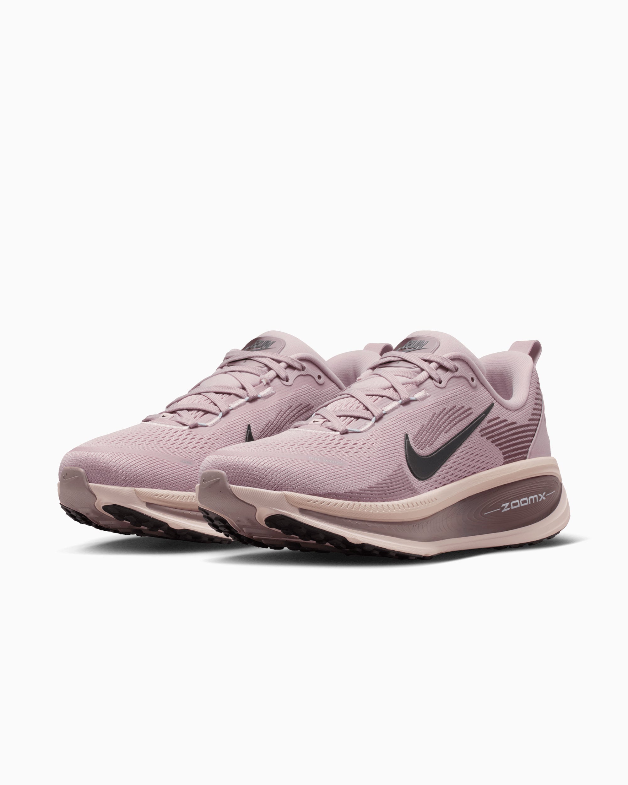 Nike Women's Vomero 18