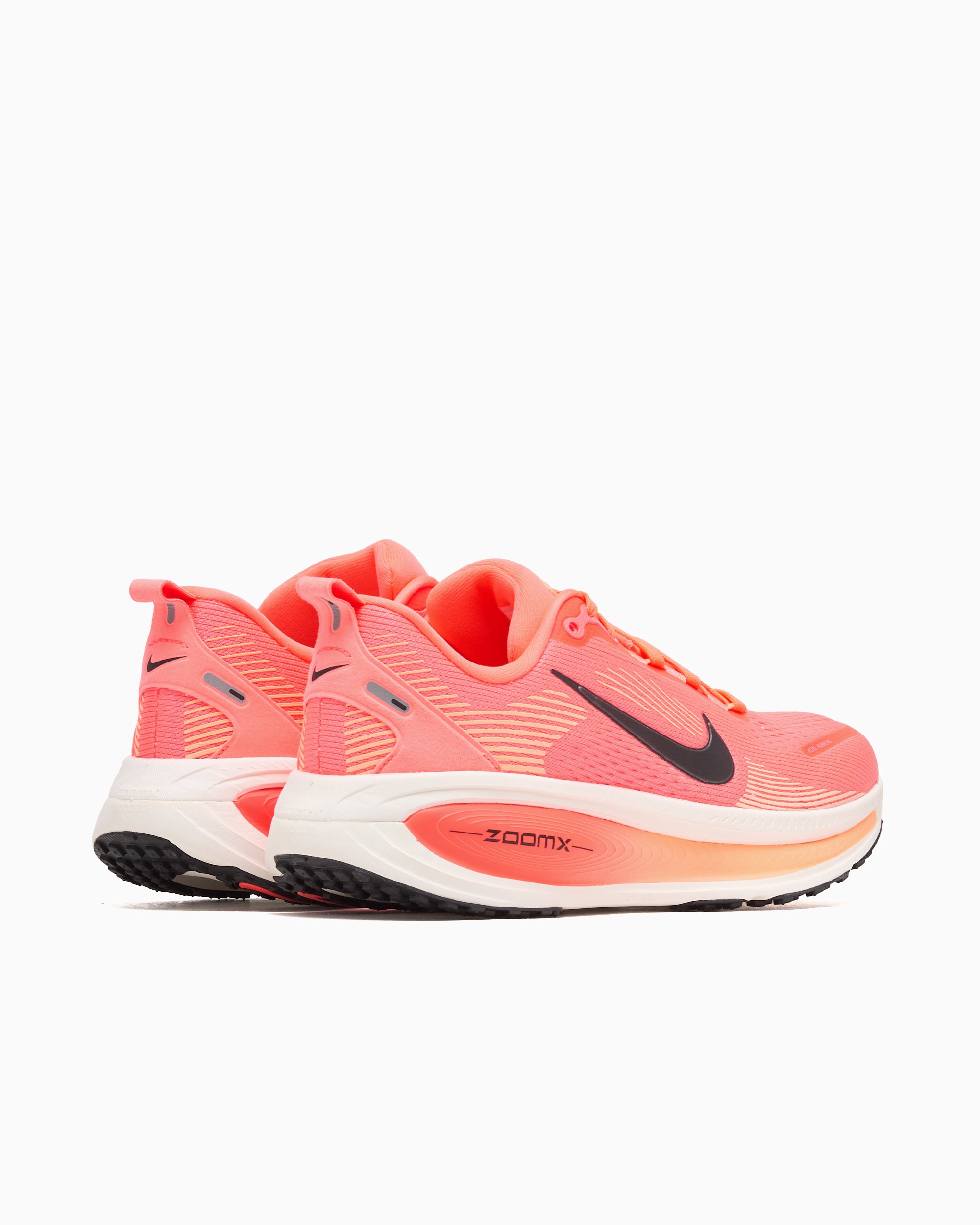 Nike Women's Vomero 18