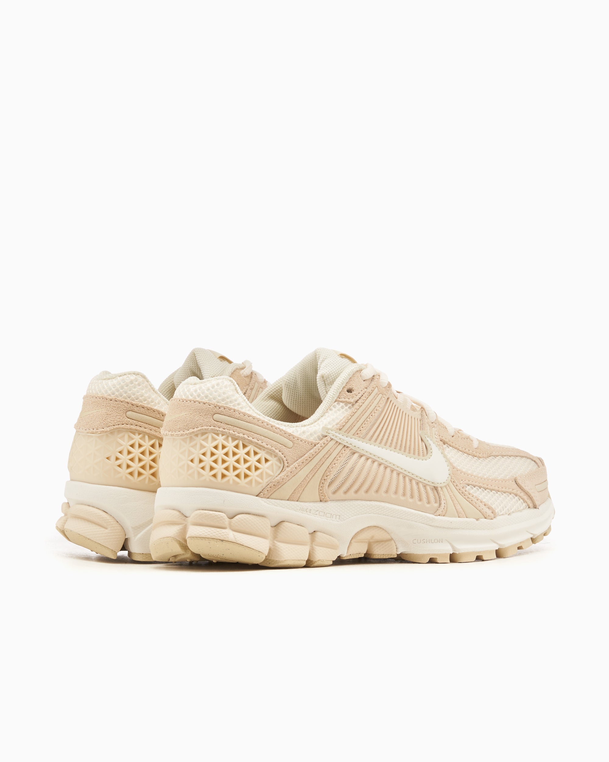 Sneakers Nike Women's Zoom Vomero 5 "Beach" - HQ0458-200