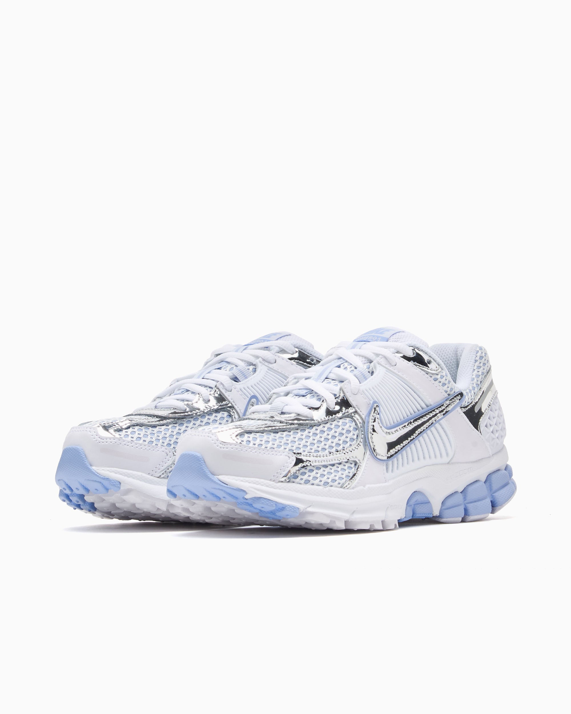Sneakers Nike Women's Zoom Vomero 5 "Chrome" - IV4311-100