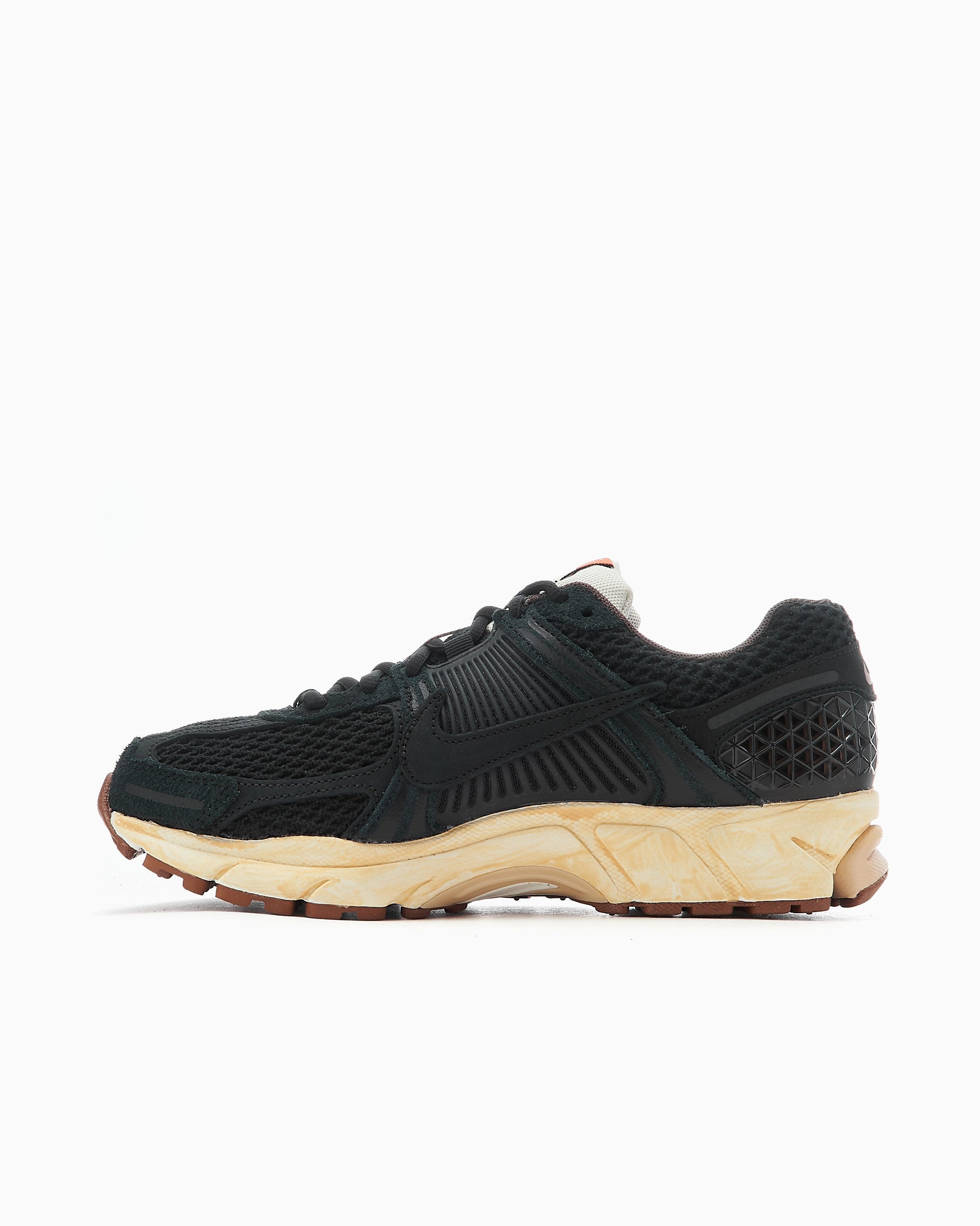 Nike Women's Zoom Vomero 5 Premium