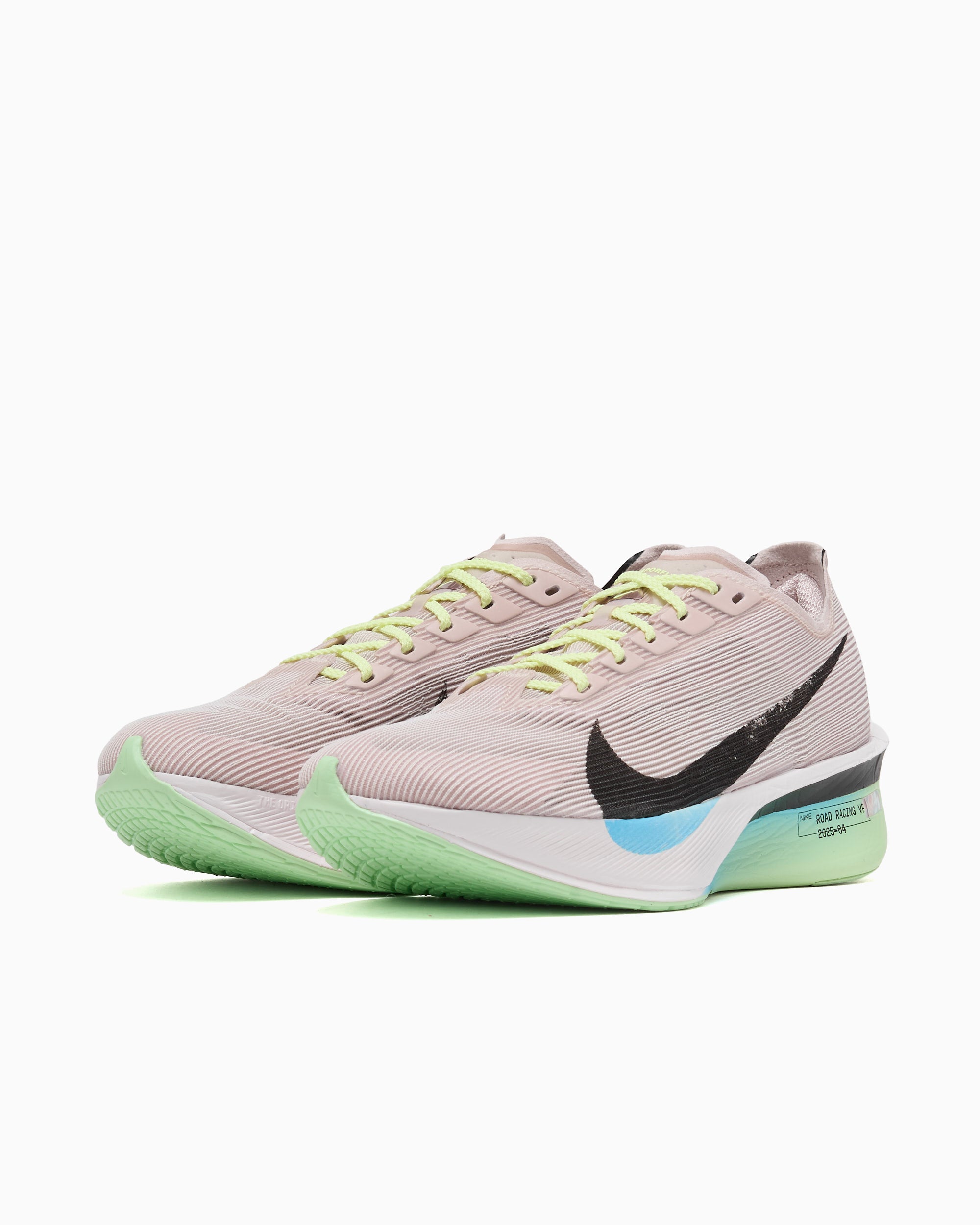Nike Women's ZoomX Vaporfly 4