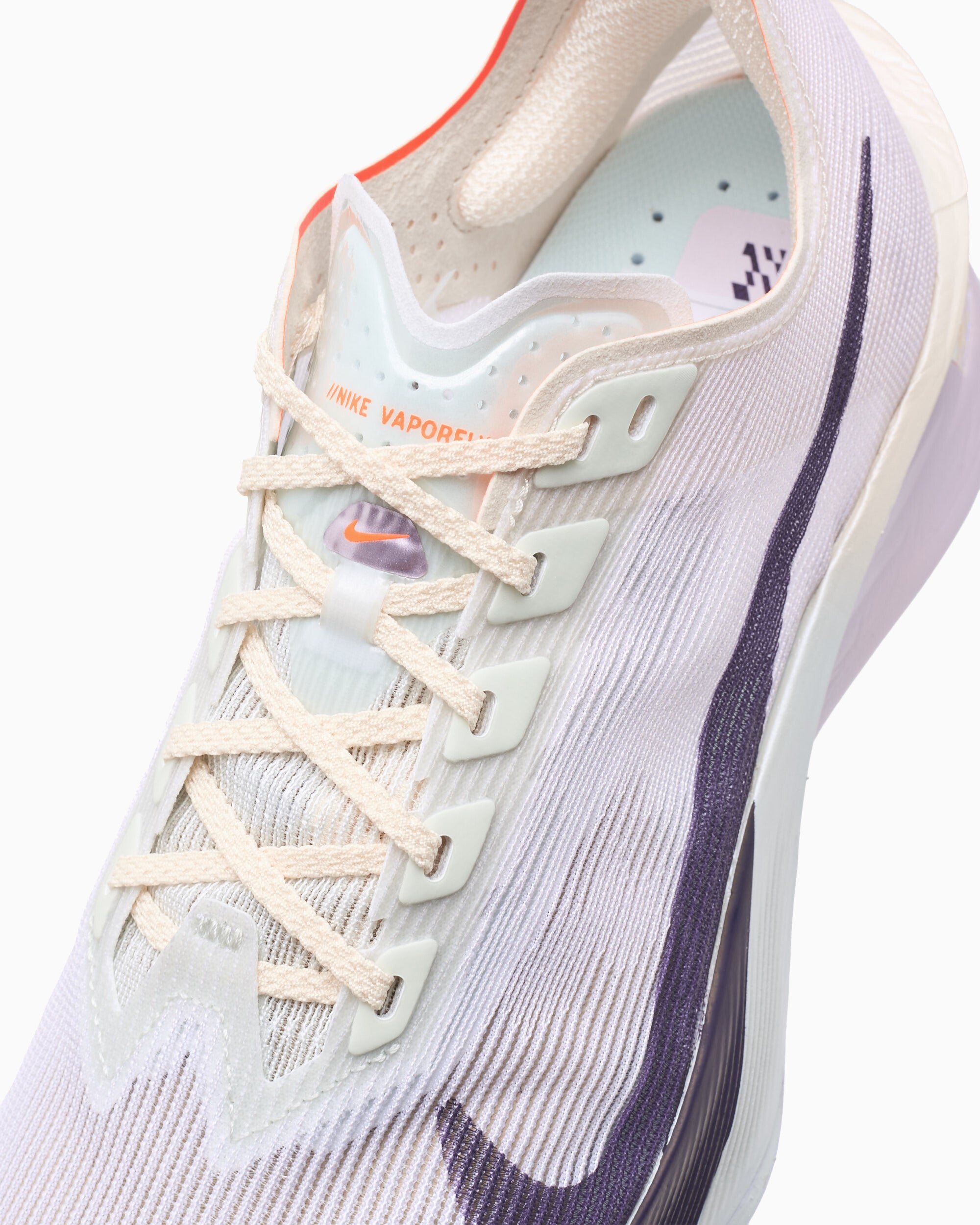 Sneakers Nike Women's ZoomX Vaporfly Next% 4 - HF6412-300