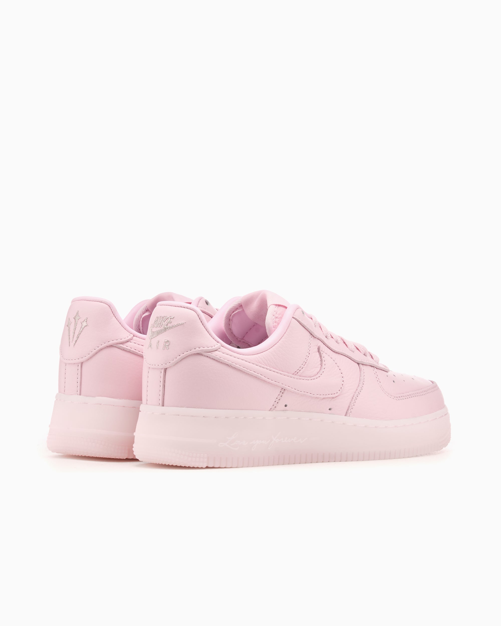 sneakers-nike-x-drake-nocta-