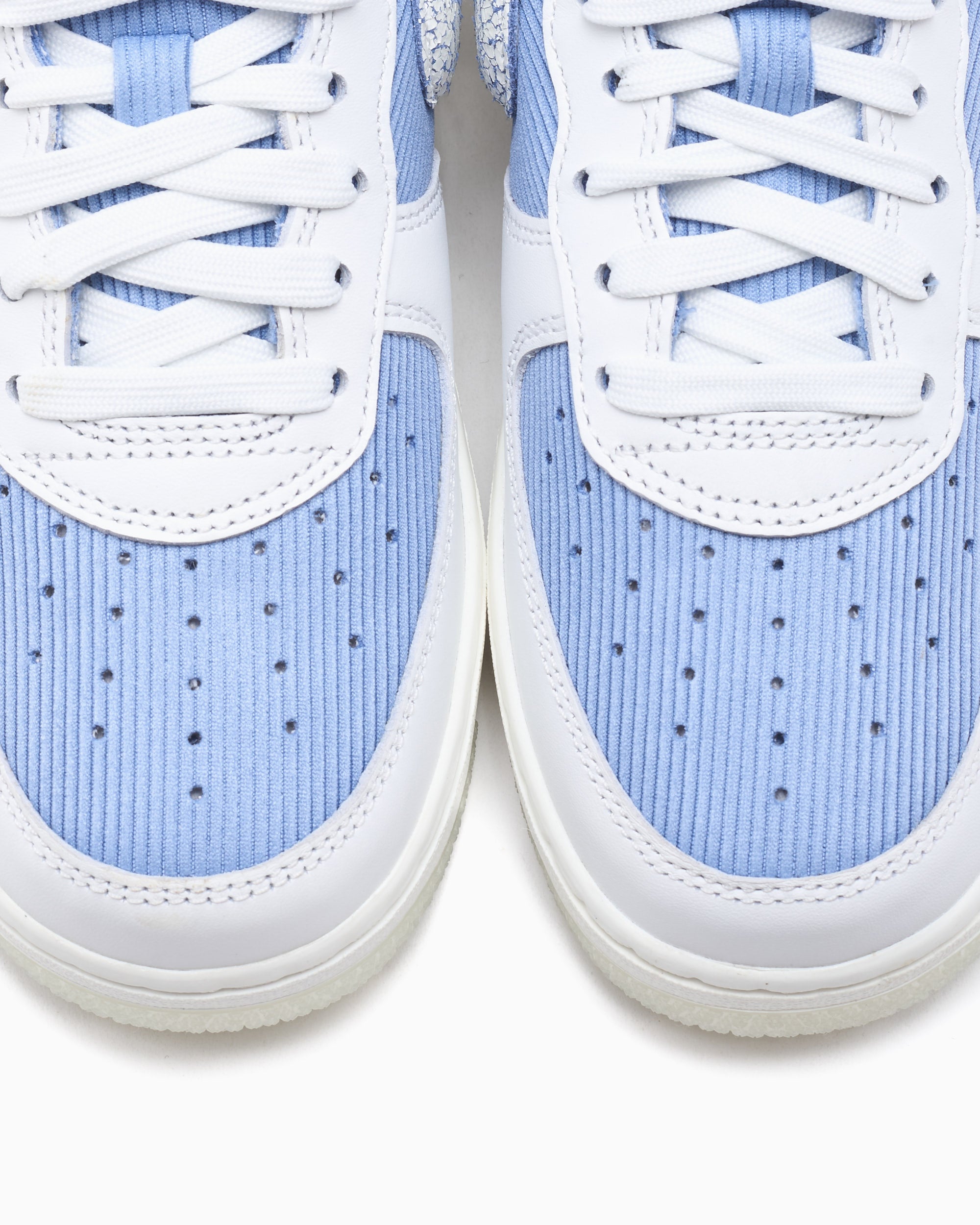 Nike x Kobe Bryant Air Force 1 Low Protro 