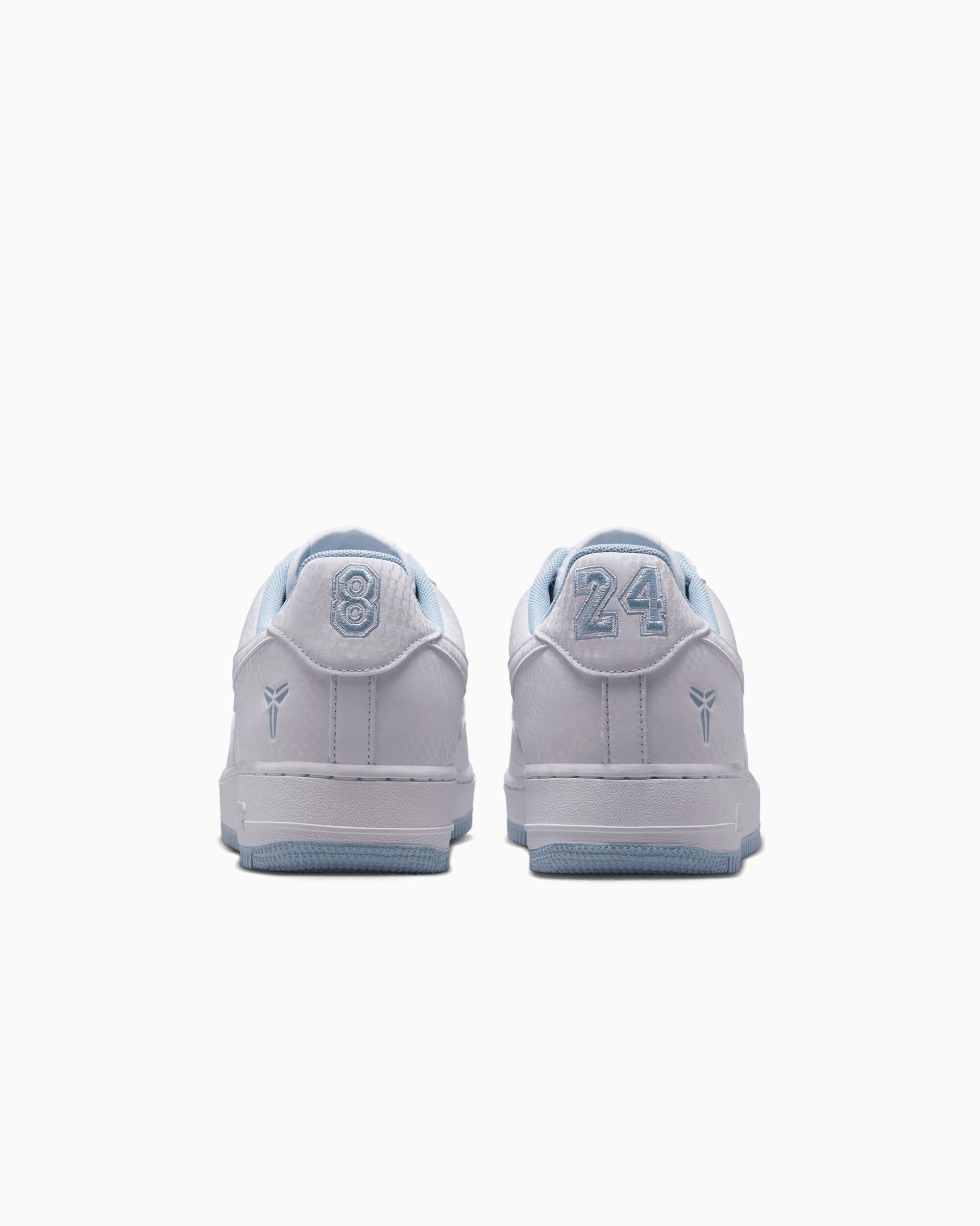 Sneakers Nike x Kobe Bryant Air Force 1 Low "White" - IB0018-103