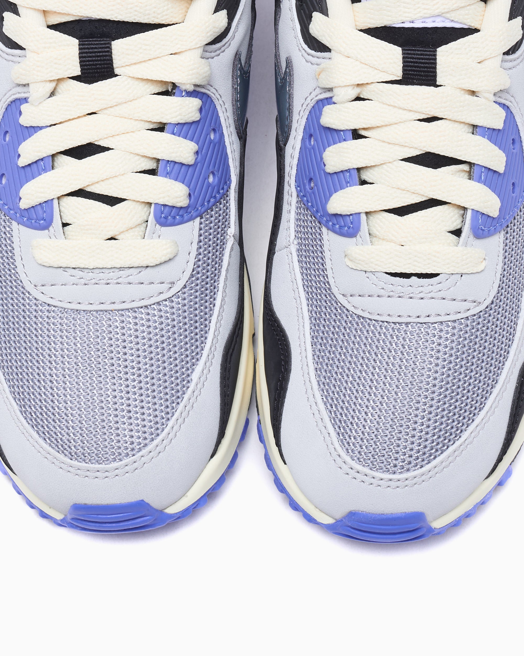 sneakers-nike-x-patta-air-max-