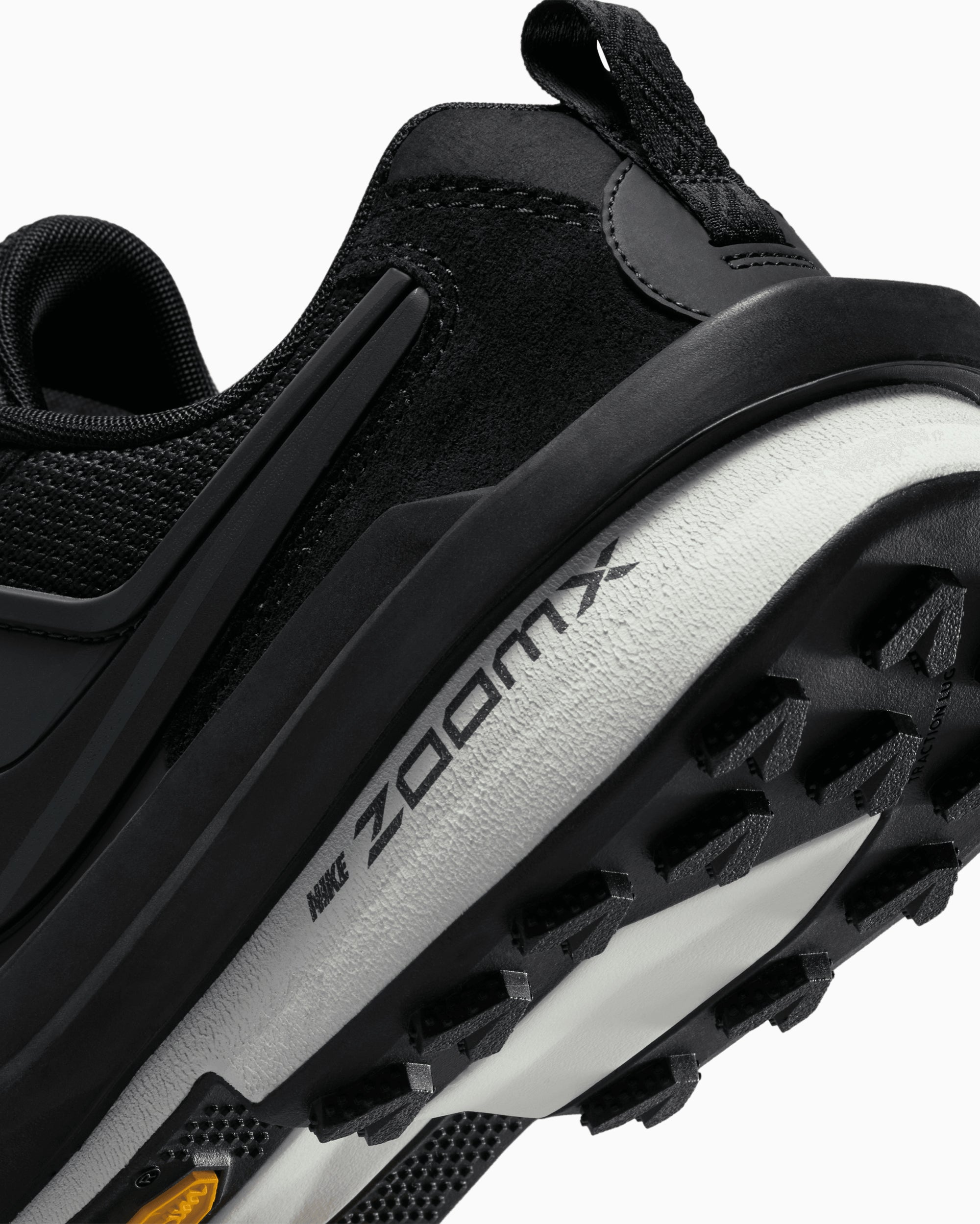 うめ Nike x sacai Zegamadome Vibram