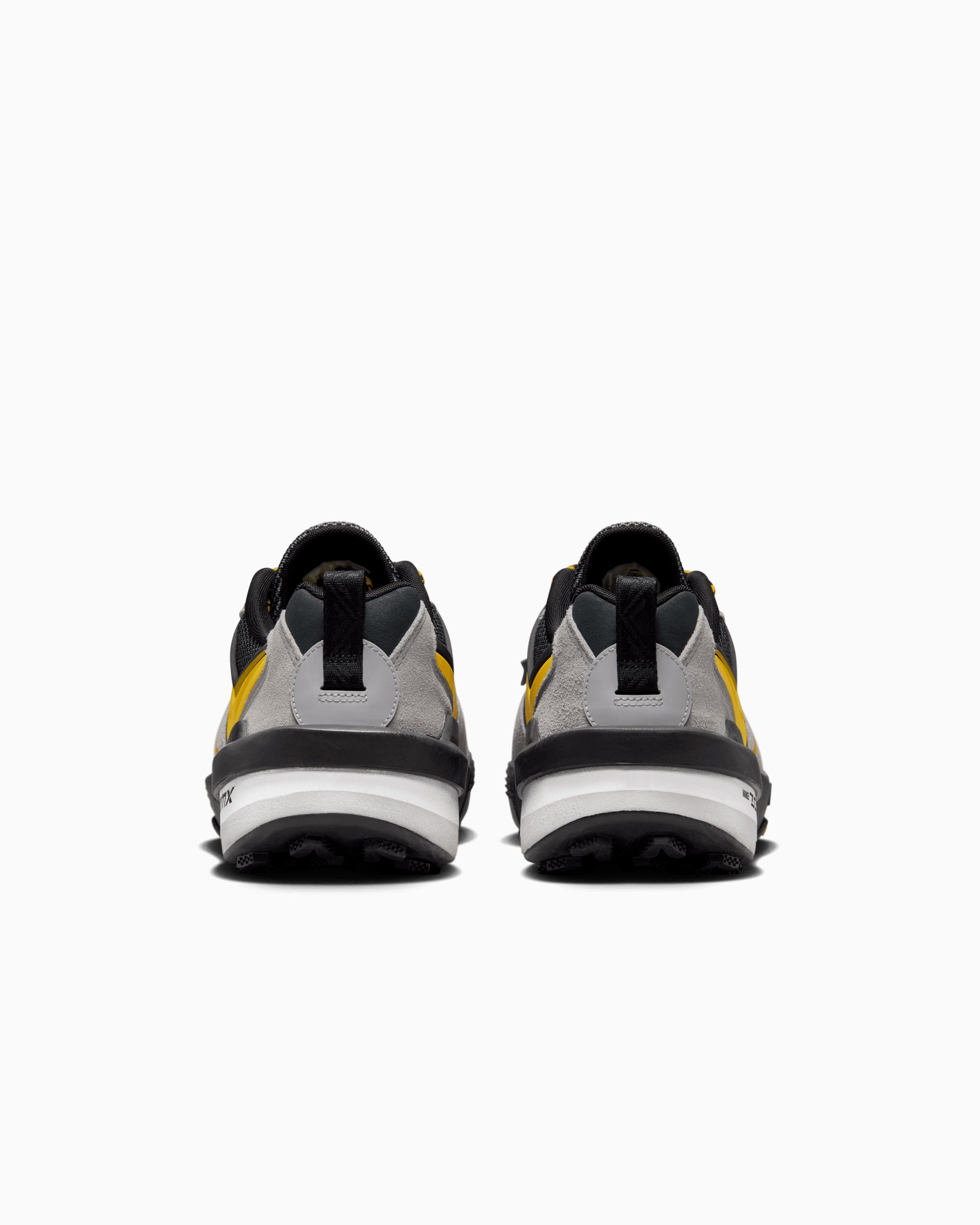 Nike x sacai Zegamadome Vibram