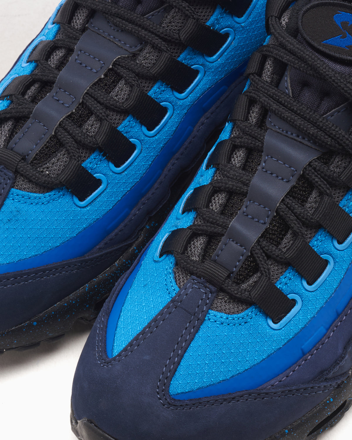 sneakers-nike-x-stash-air-max- 