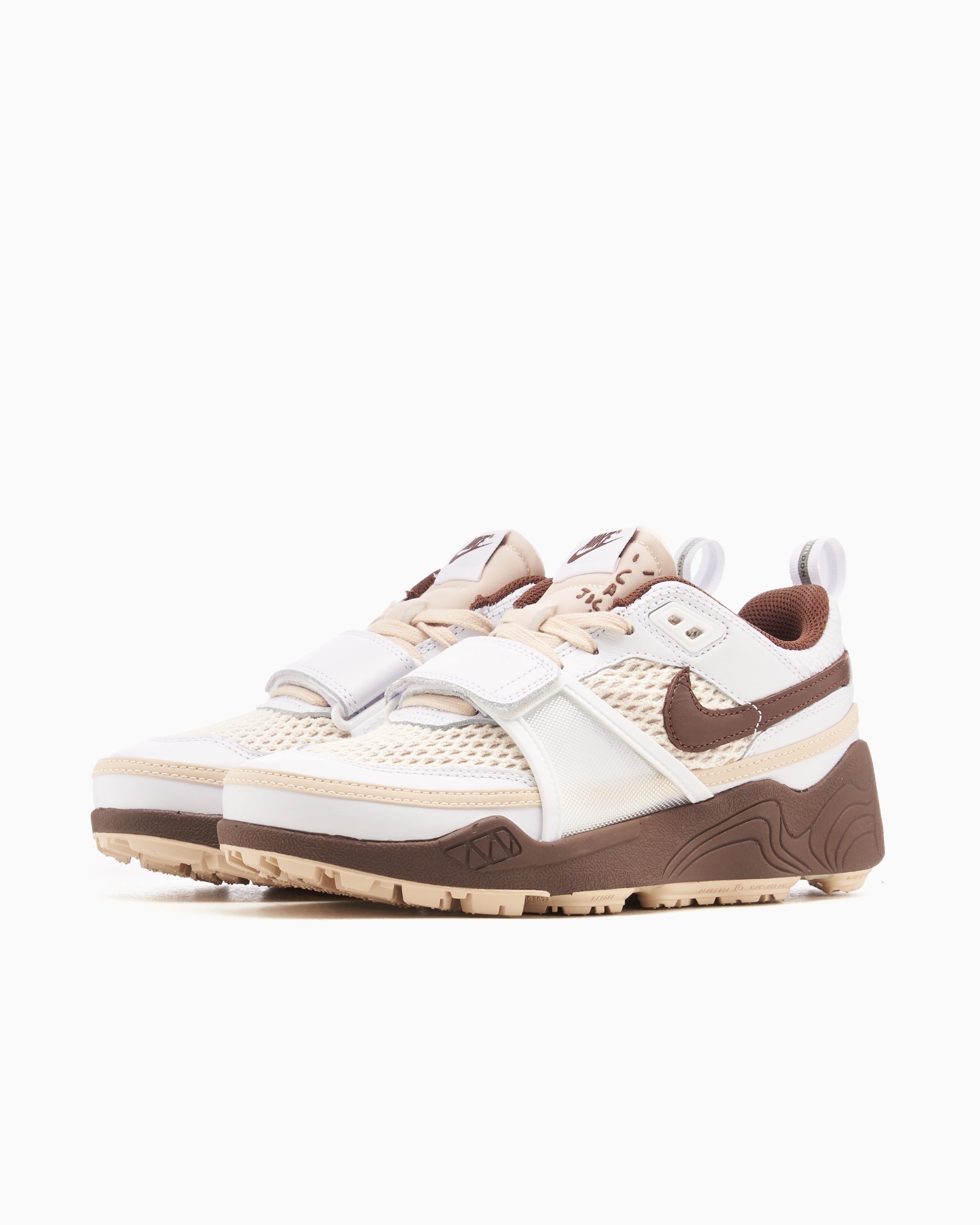 Nike x Travis Scott Zoom Field Jaxx 