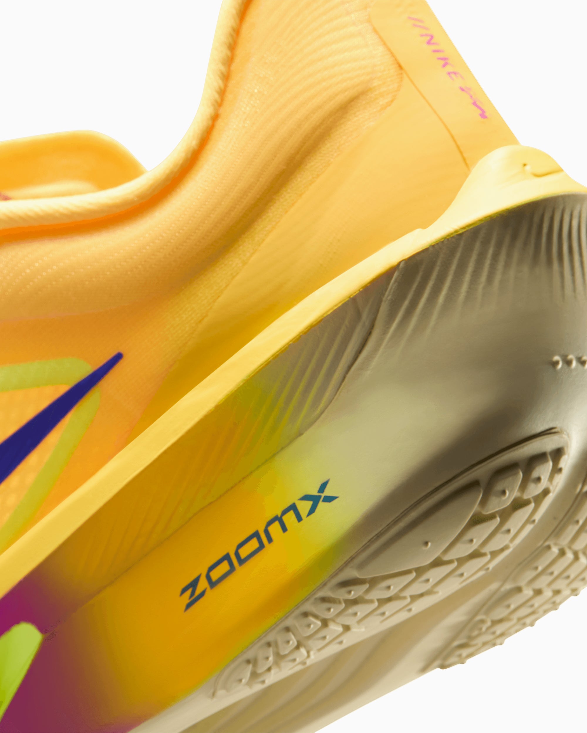 Nike Zoom Fly 6