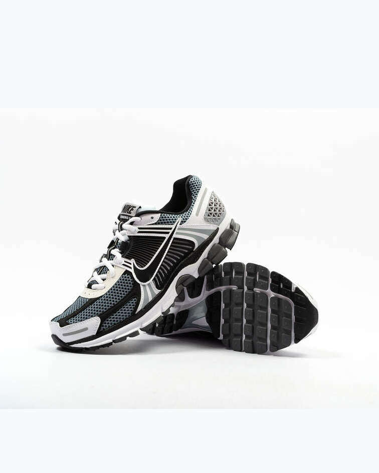 Nike Zoom Vomero 5 SE SP