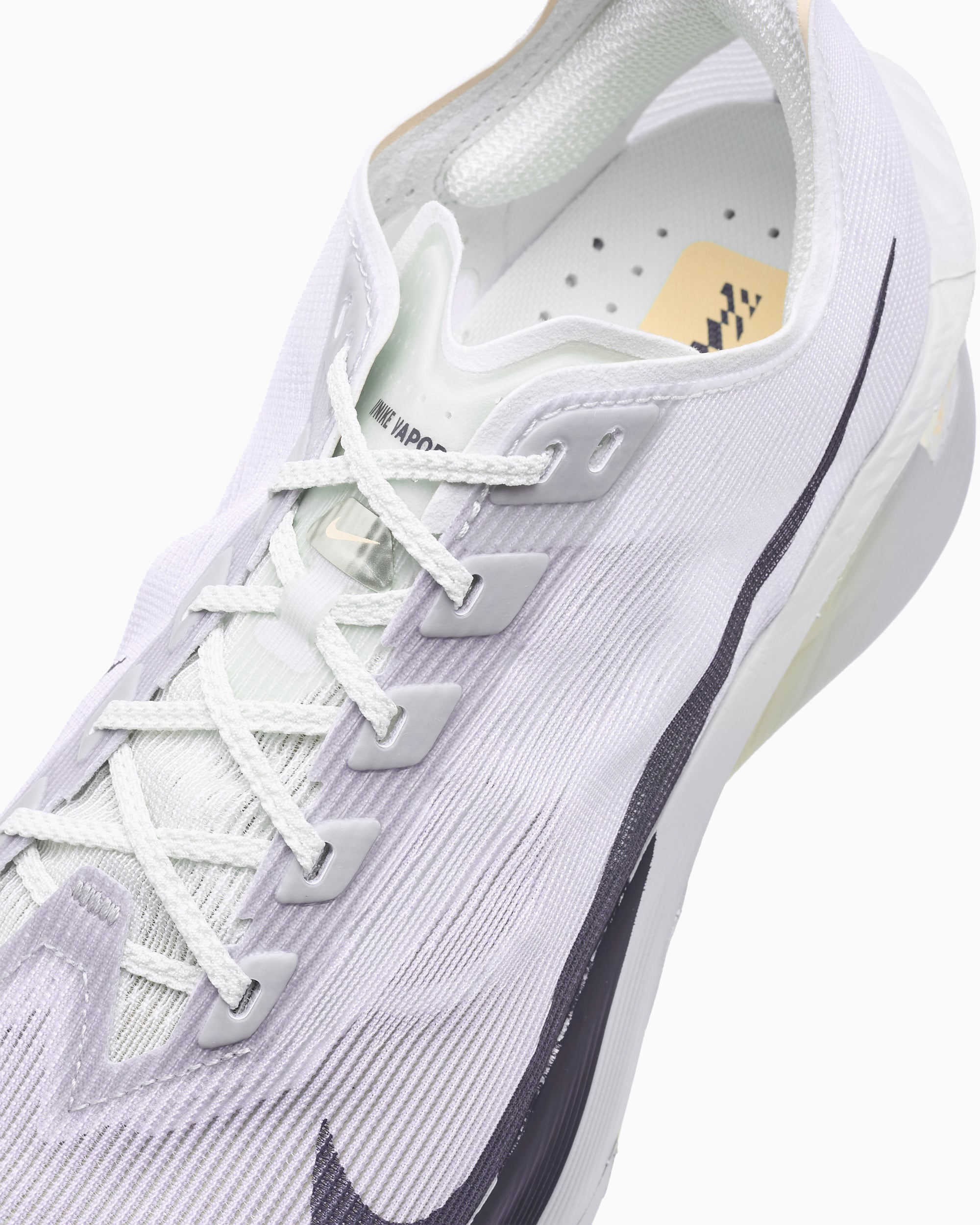 sneakers-nike-zoomx-vaporfly-