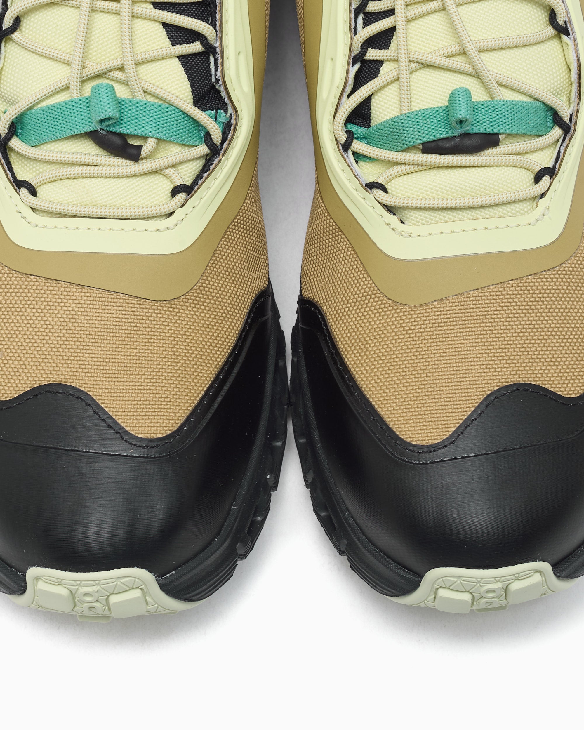 On Cloud 6 Geo Waterproof